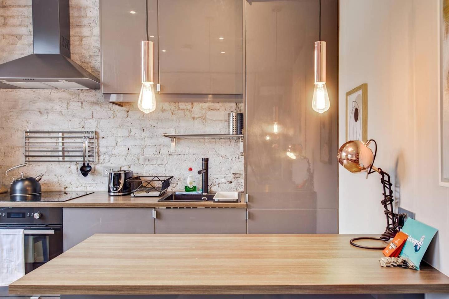 Apartment 73 Oakley Square London