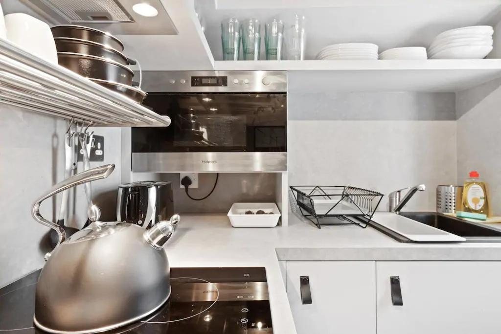 73 Oakley Square Apartment London