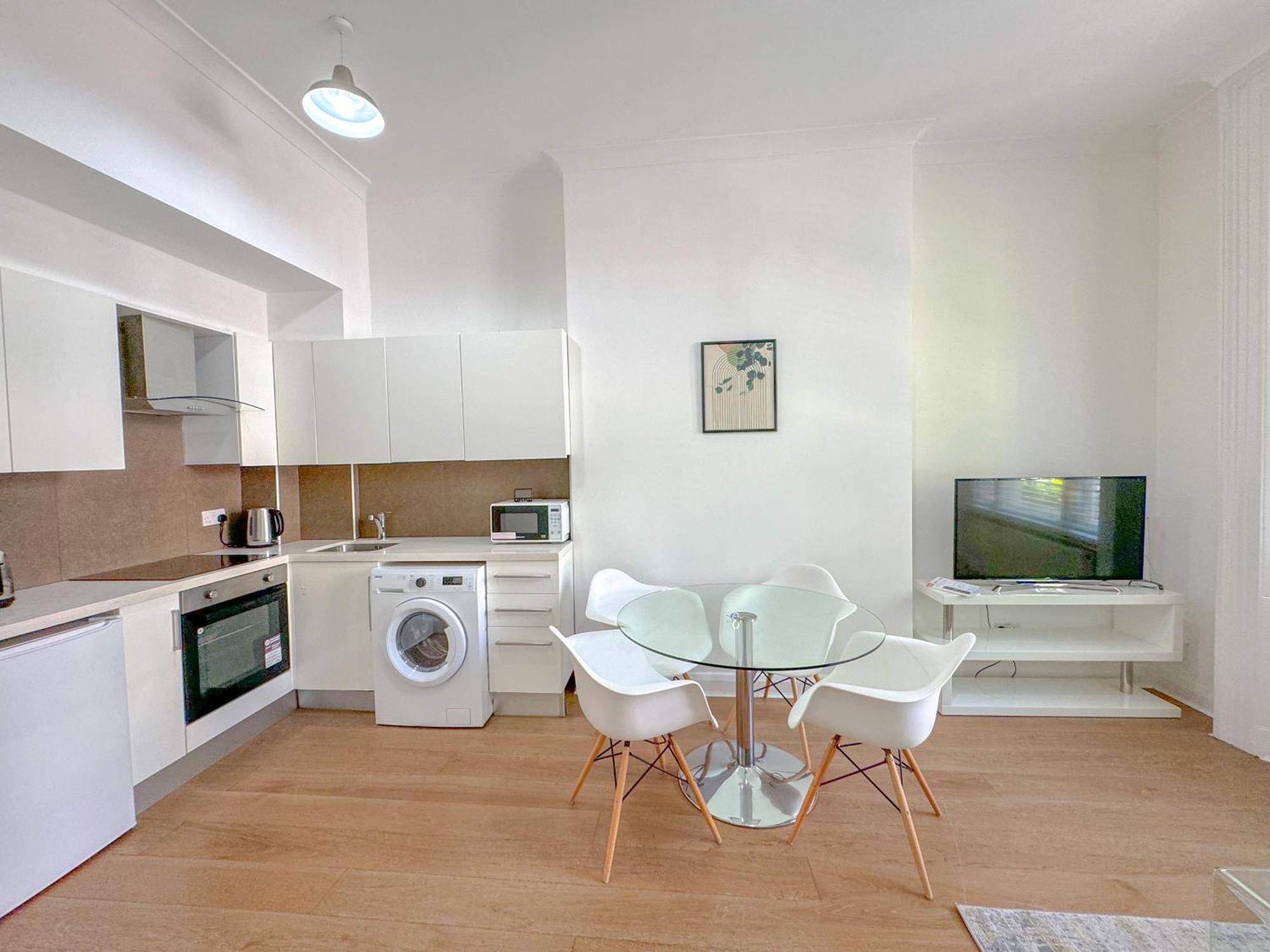 Primestate Hyde Park * Londen