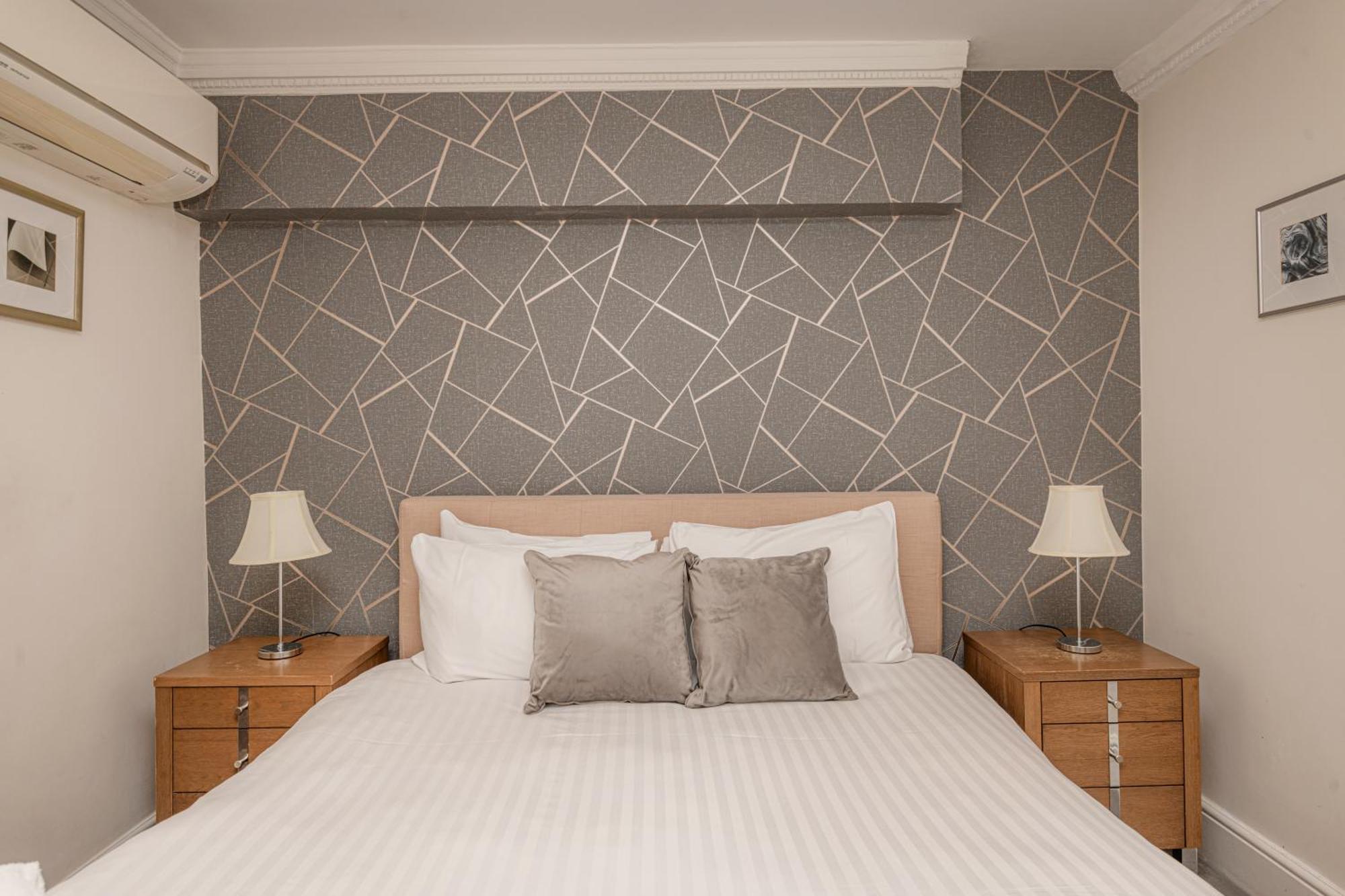 Queensgate Court 4* Londen