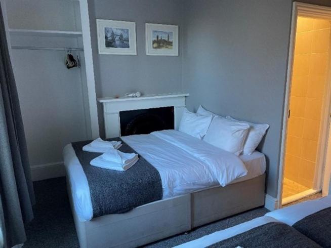 Ravna Gora Hotel Londen