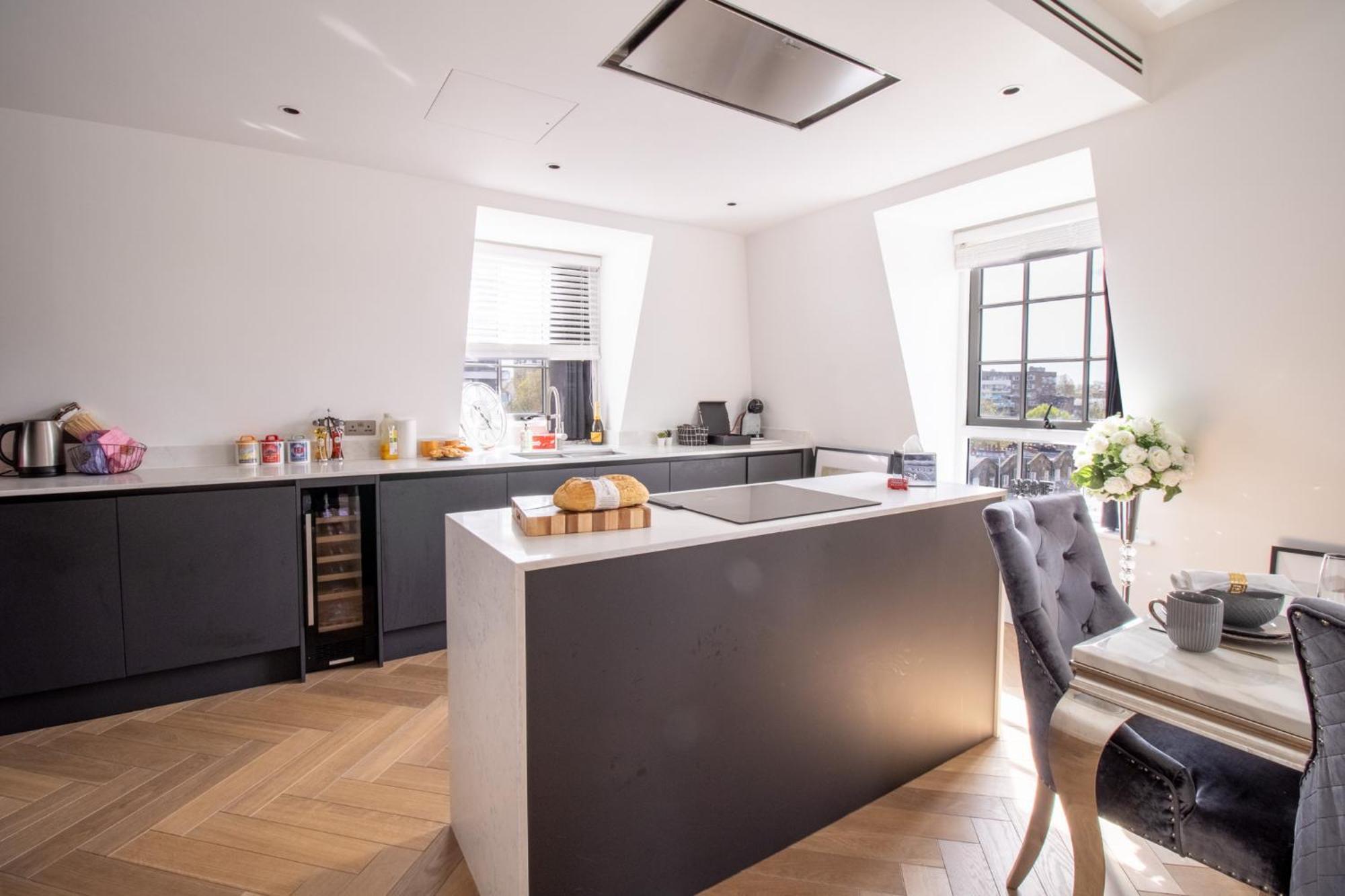 Marble Arch Penthouses With Skyline Views Apartment