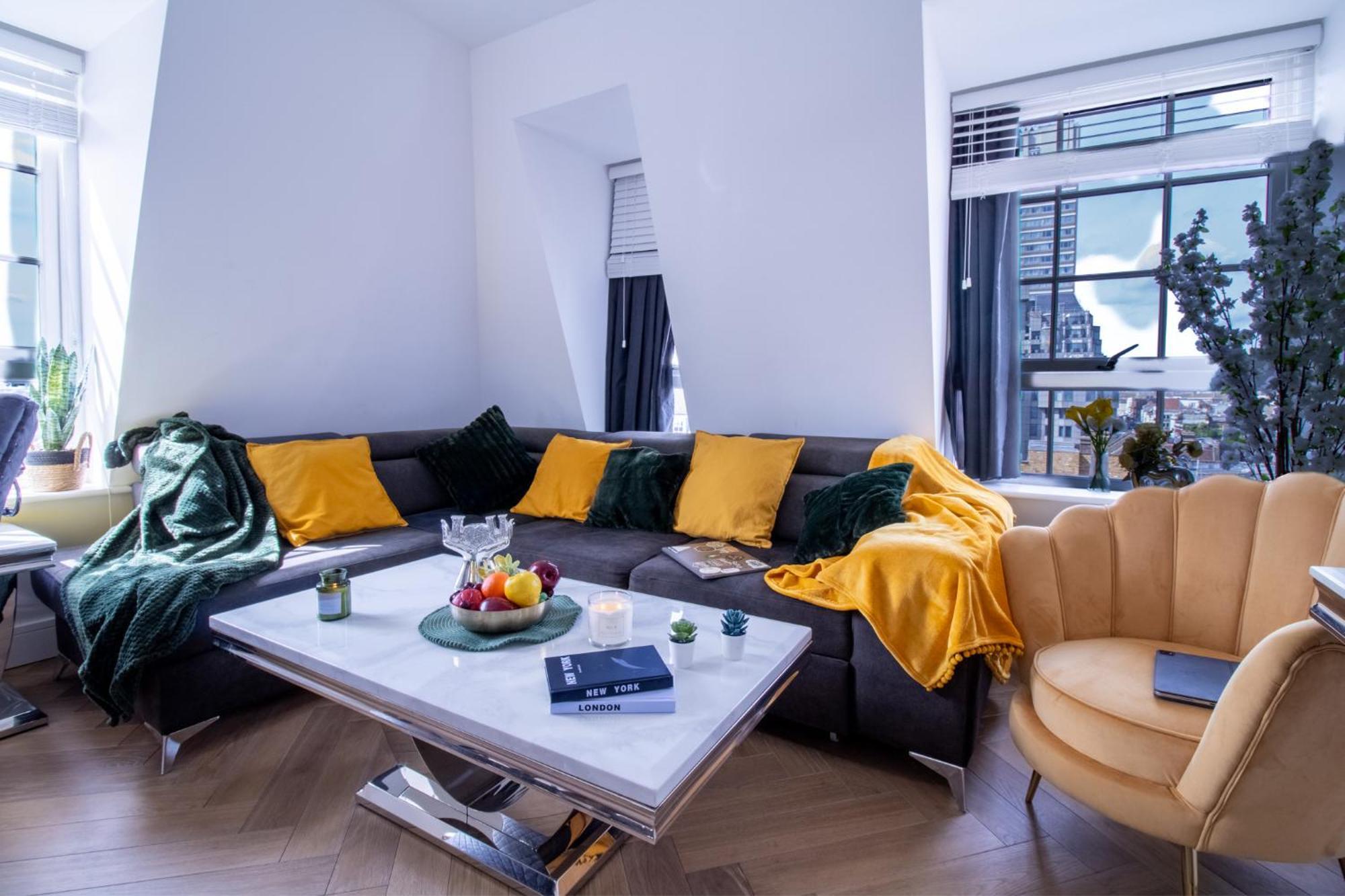 Marble Arch Penthouses With Skyline Views Apartment