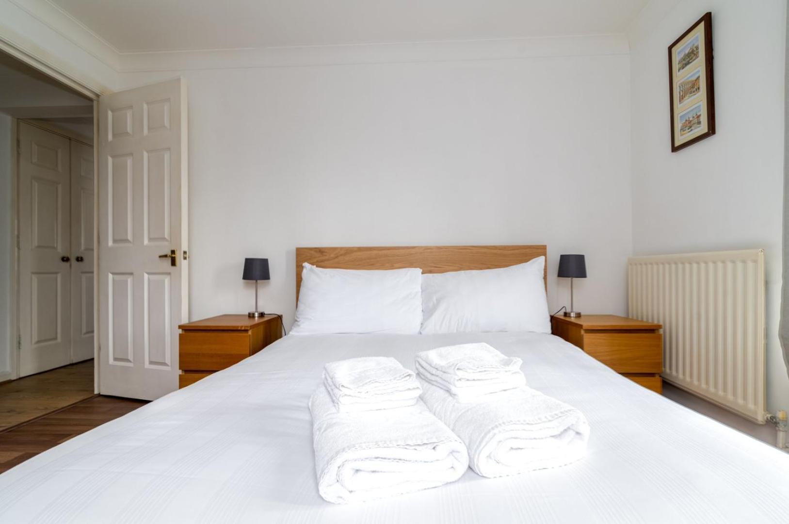 Guestready - Parkside Getaway In Britannia Village Apartamento Londres