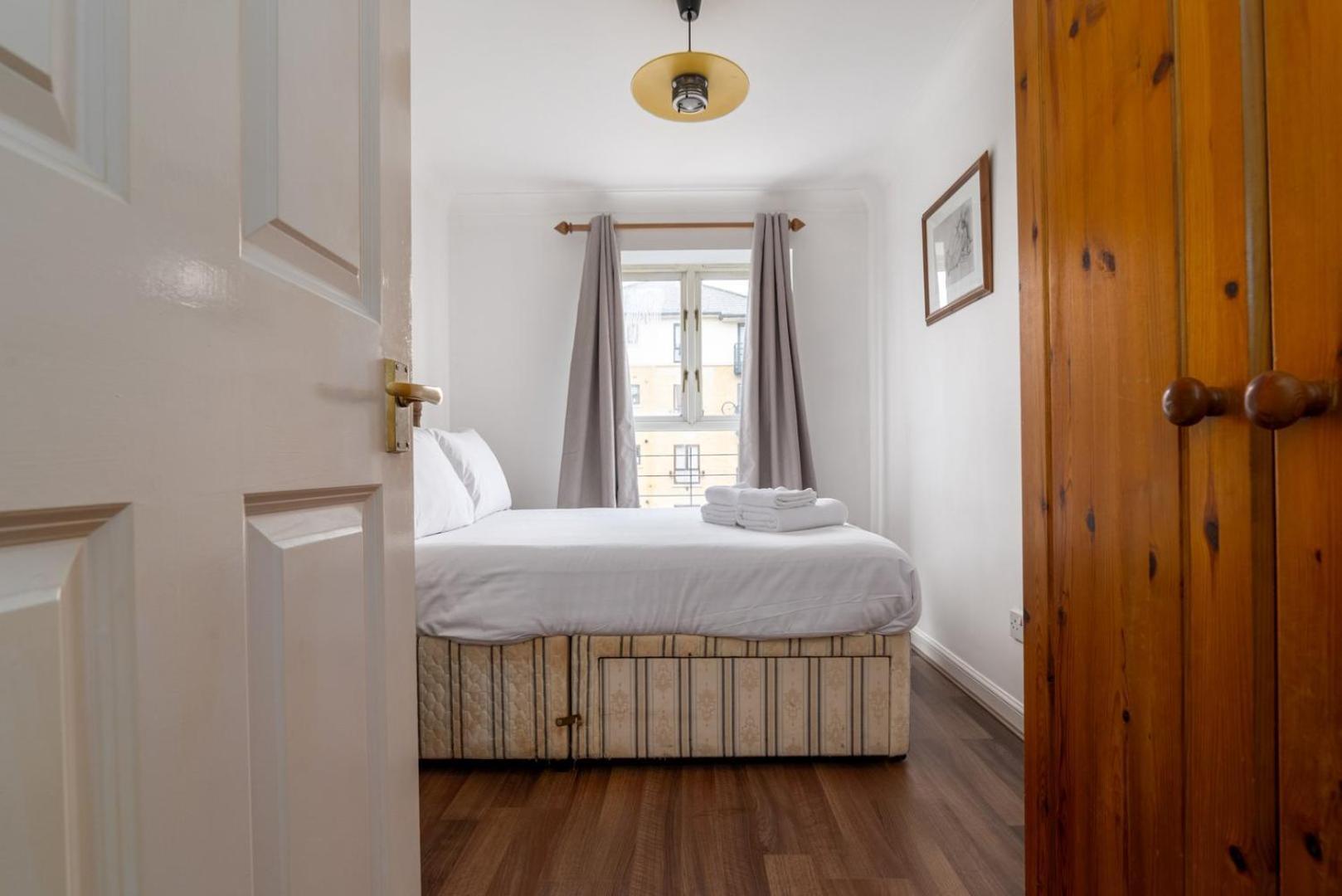 Guestready - Parkside Getaway In Britannia Village * Londres