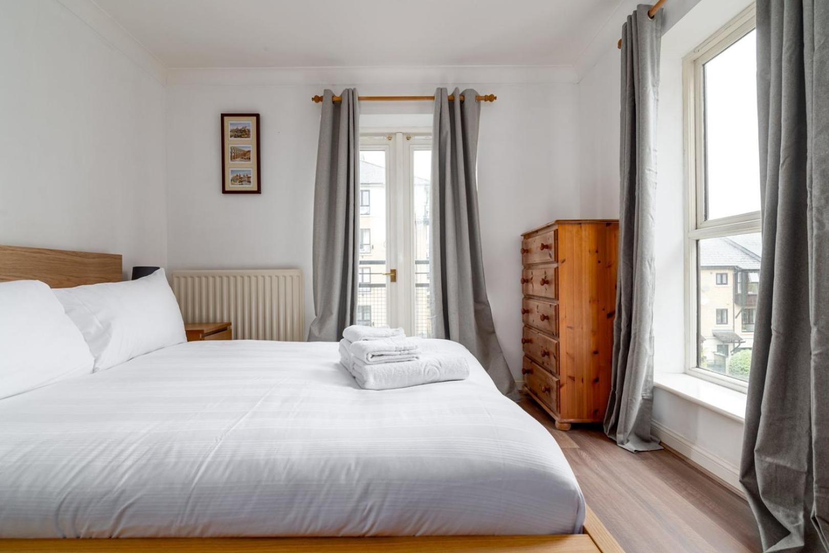 Guestready - Parkside Getaway In Britannia Village Londres