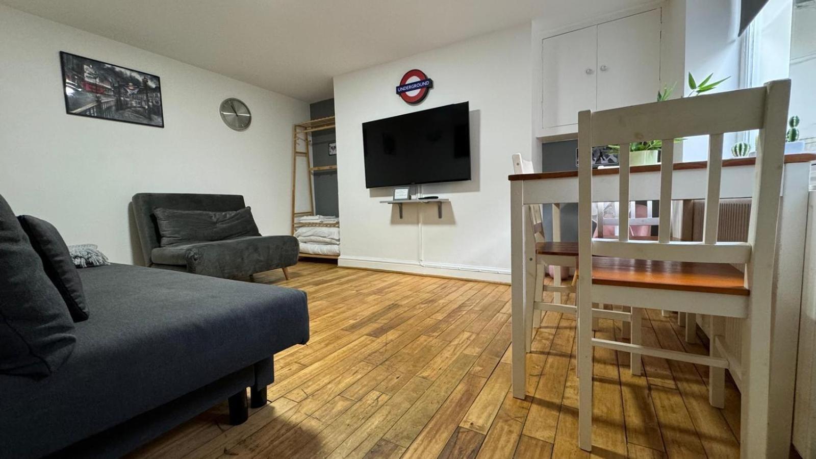 Special Flat In Camden Town * London