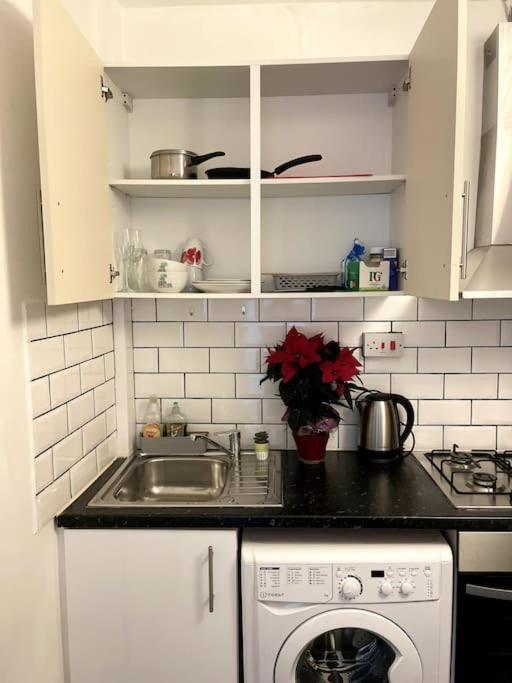 Homey Flat In Heart Of * Londen