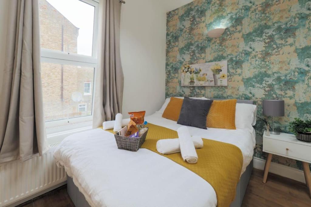 S1 Modern In Kilburn London