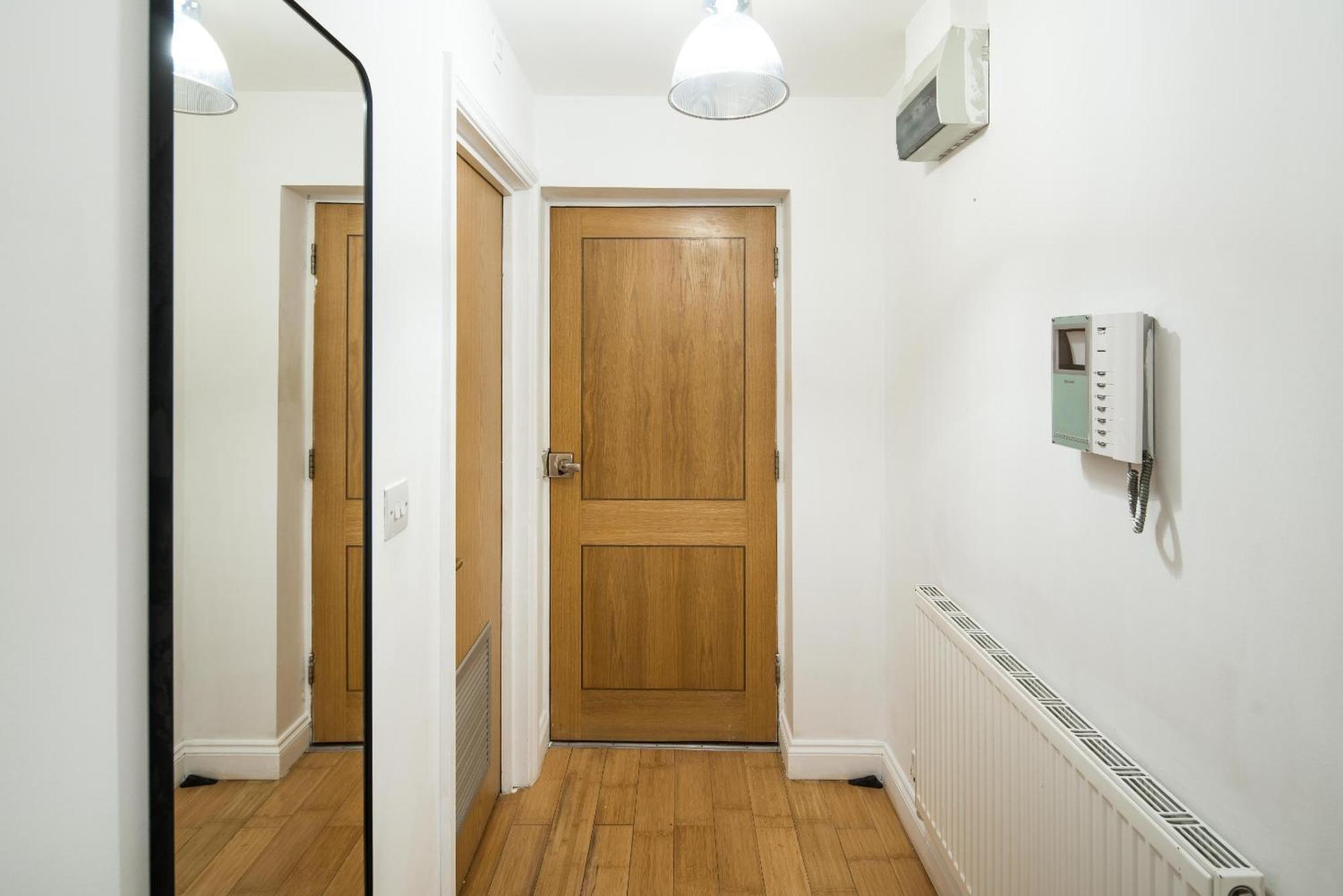 Elephant&castle By Sleepy Apartment London
