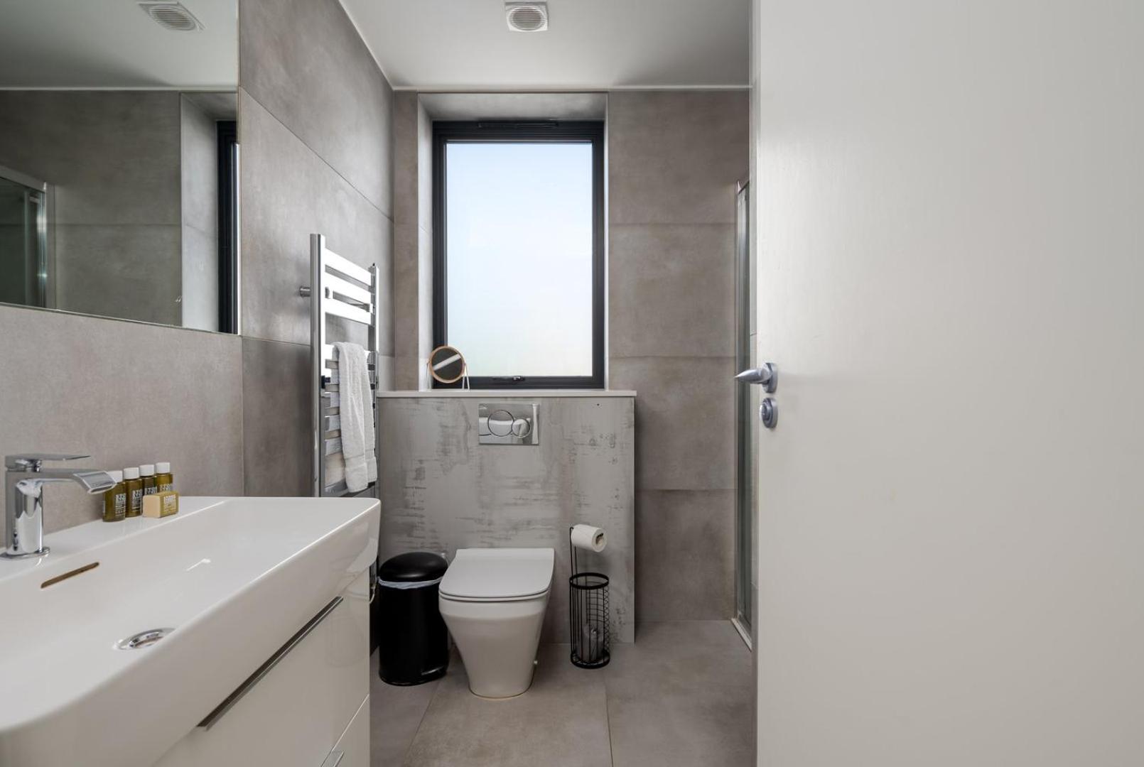Guestready - Modern Terraced House In Apartment *