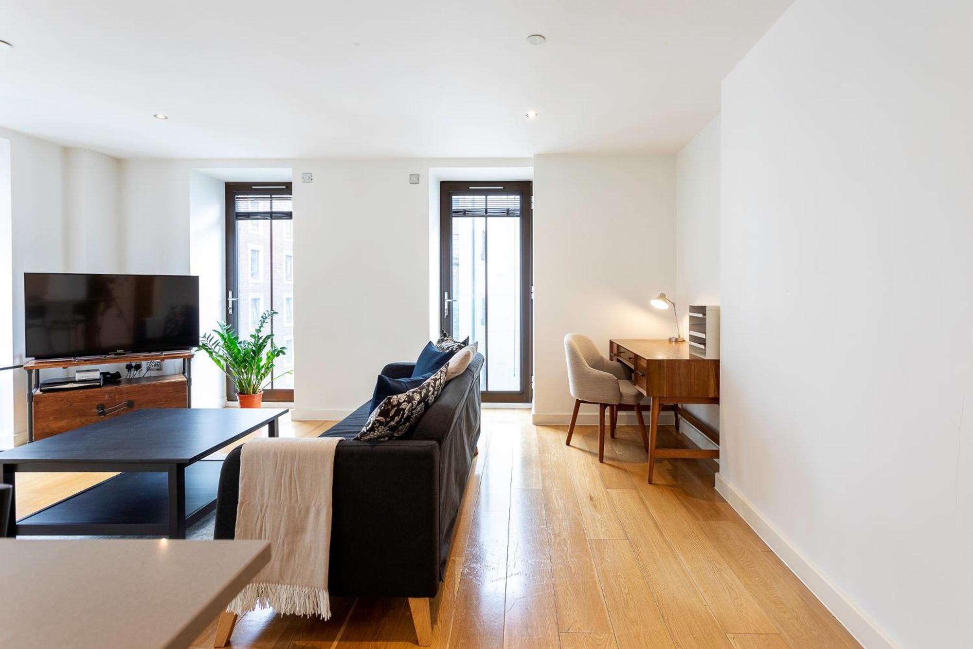 Serene Cityscape - 2br Luxury Westminster Leilighet *