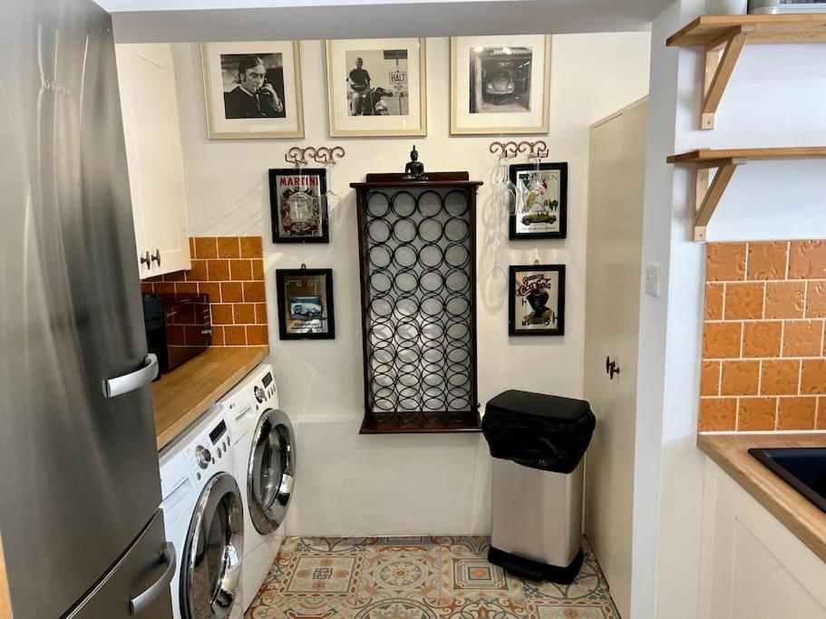 Marylebone & Oxford St W1 Apartment London