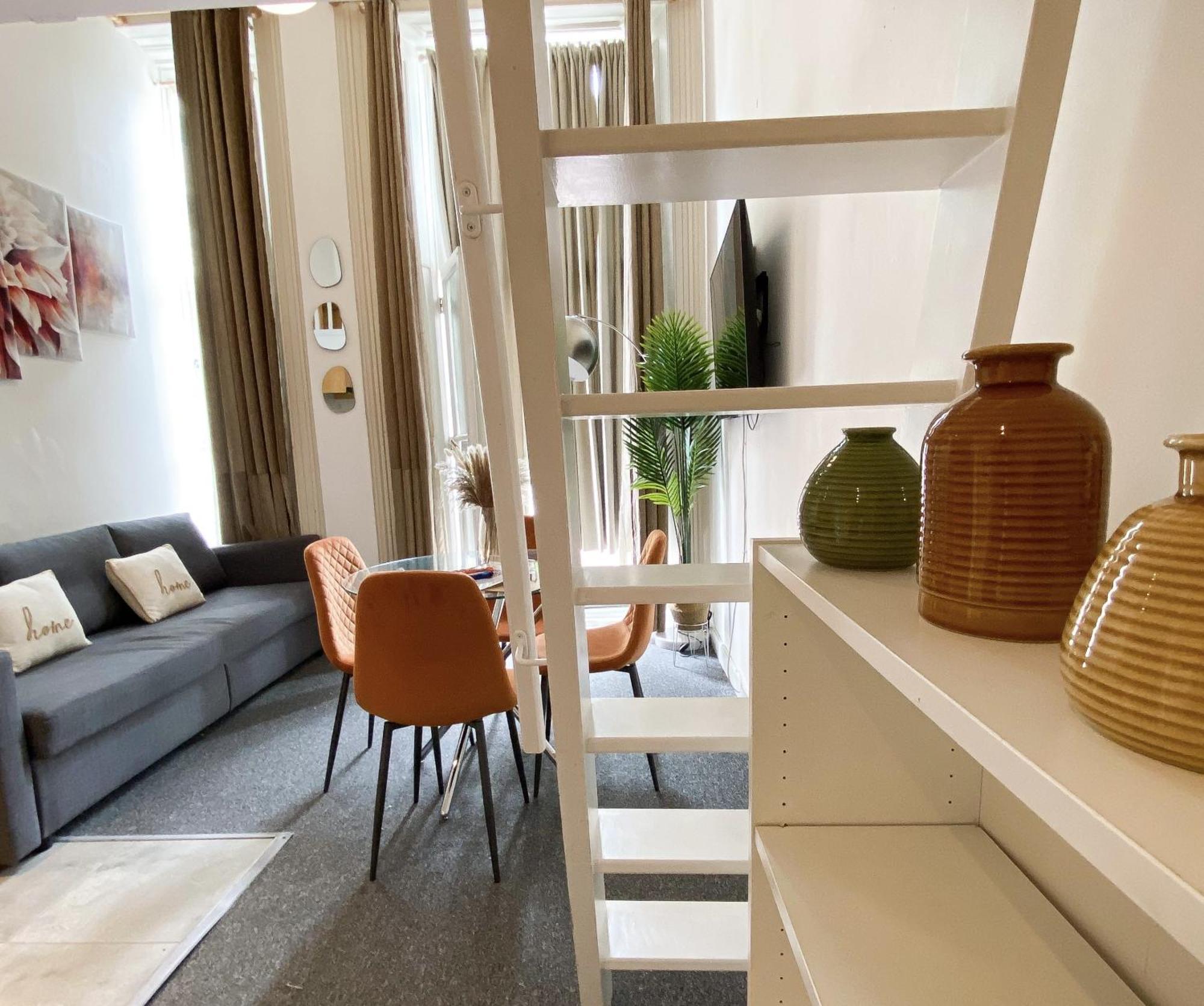 Modern Close To Hyde Park London
