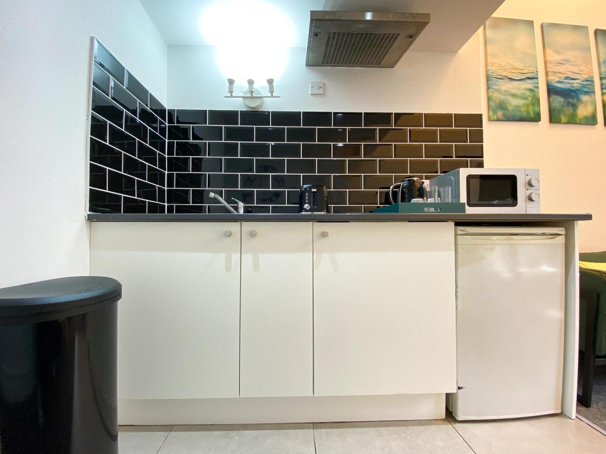 Modern Close To Hyde Park