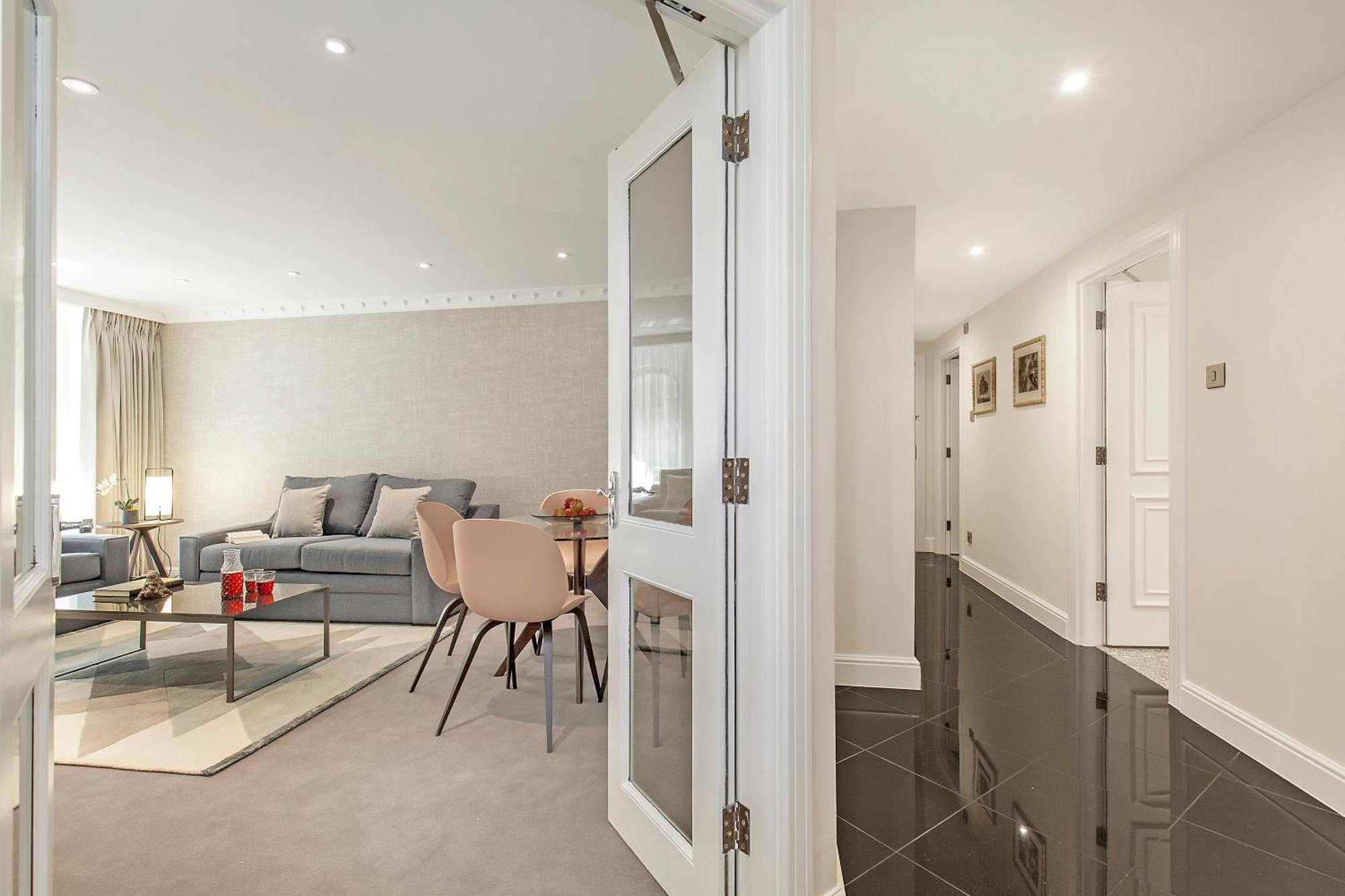 Mayfair House