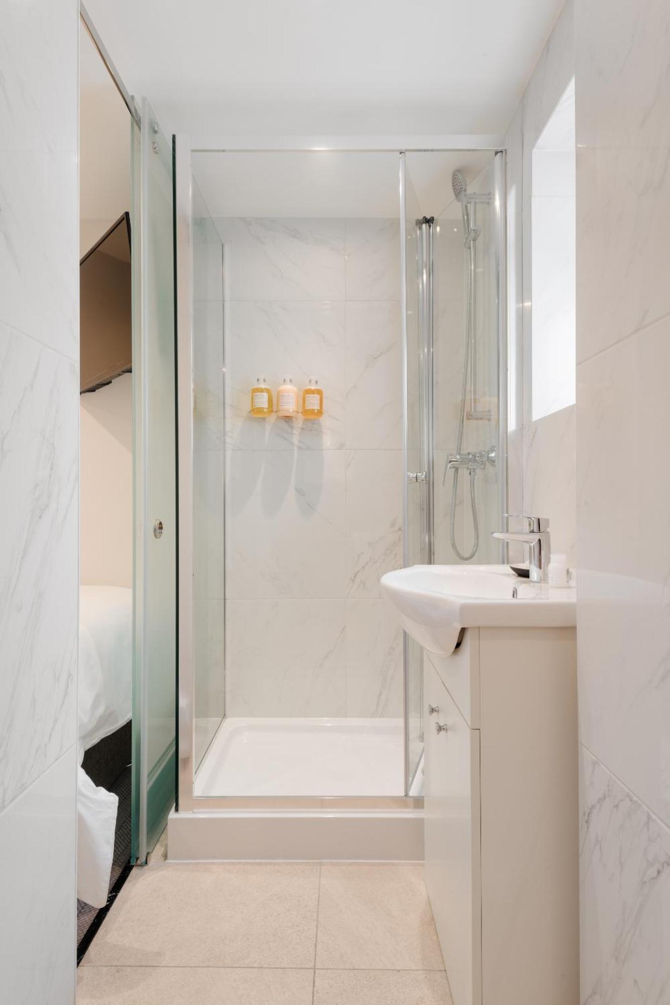 Rove Paddington Hotel