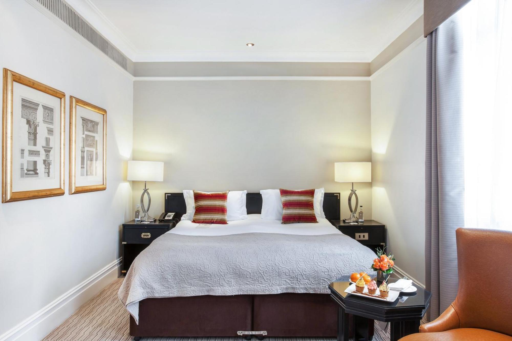 Hotell St. James' Court, A Taj Hotel, London