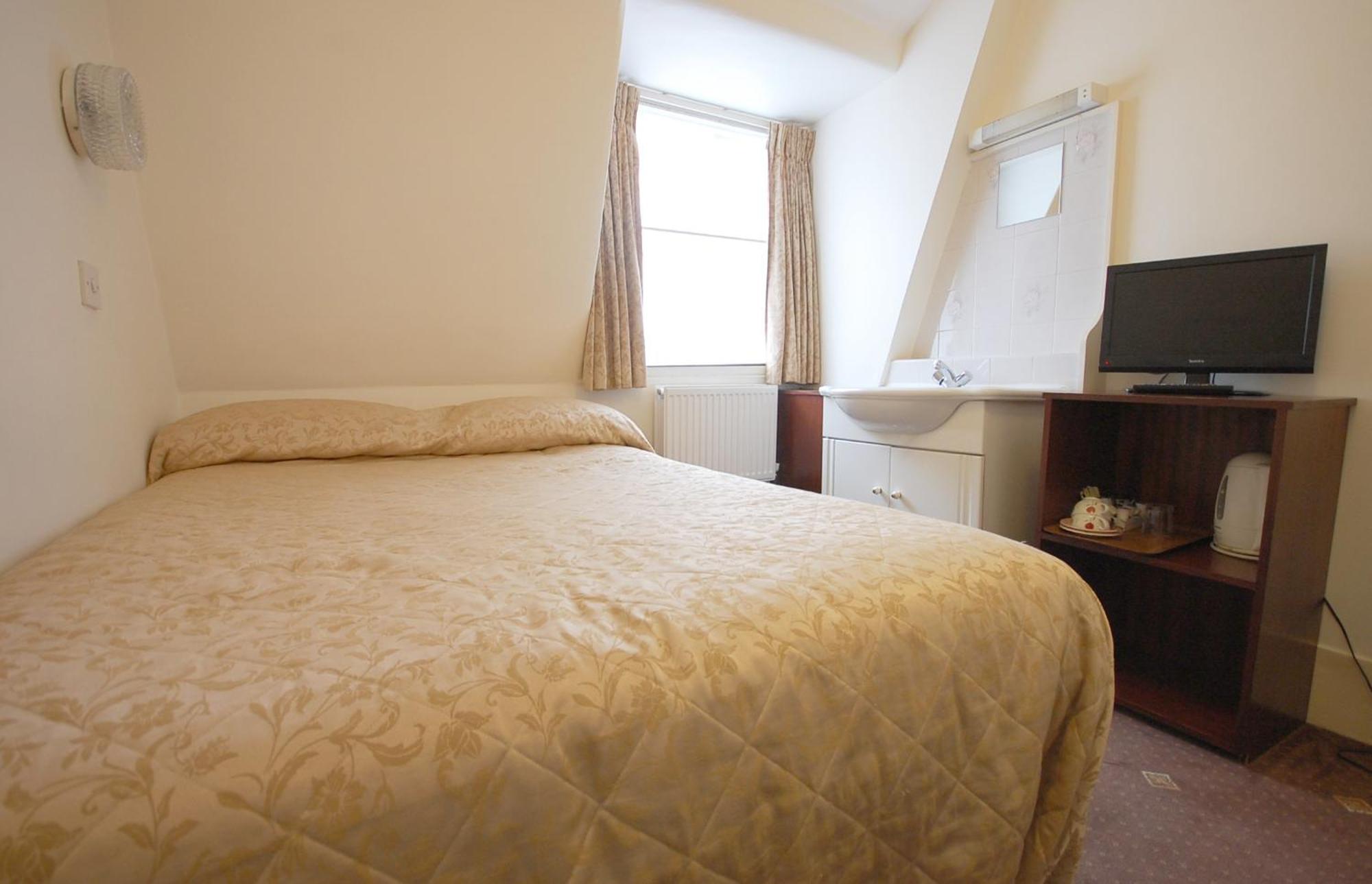 Jesmond Hotell 2*
