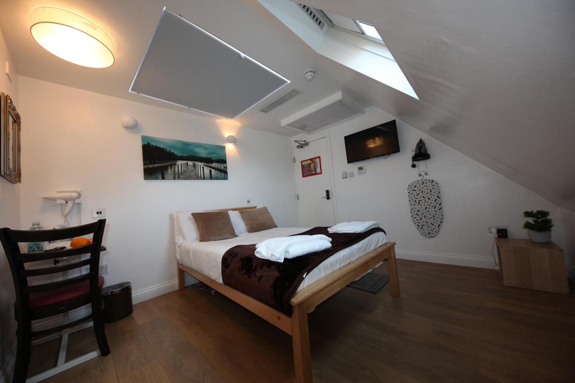 City London Hotel Hotell 3*