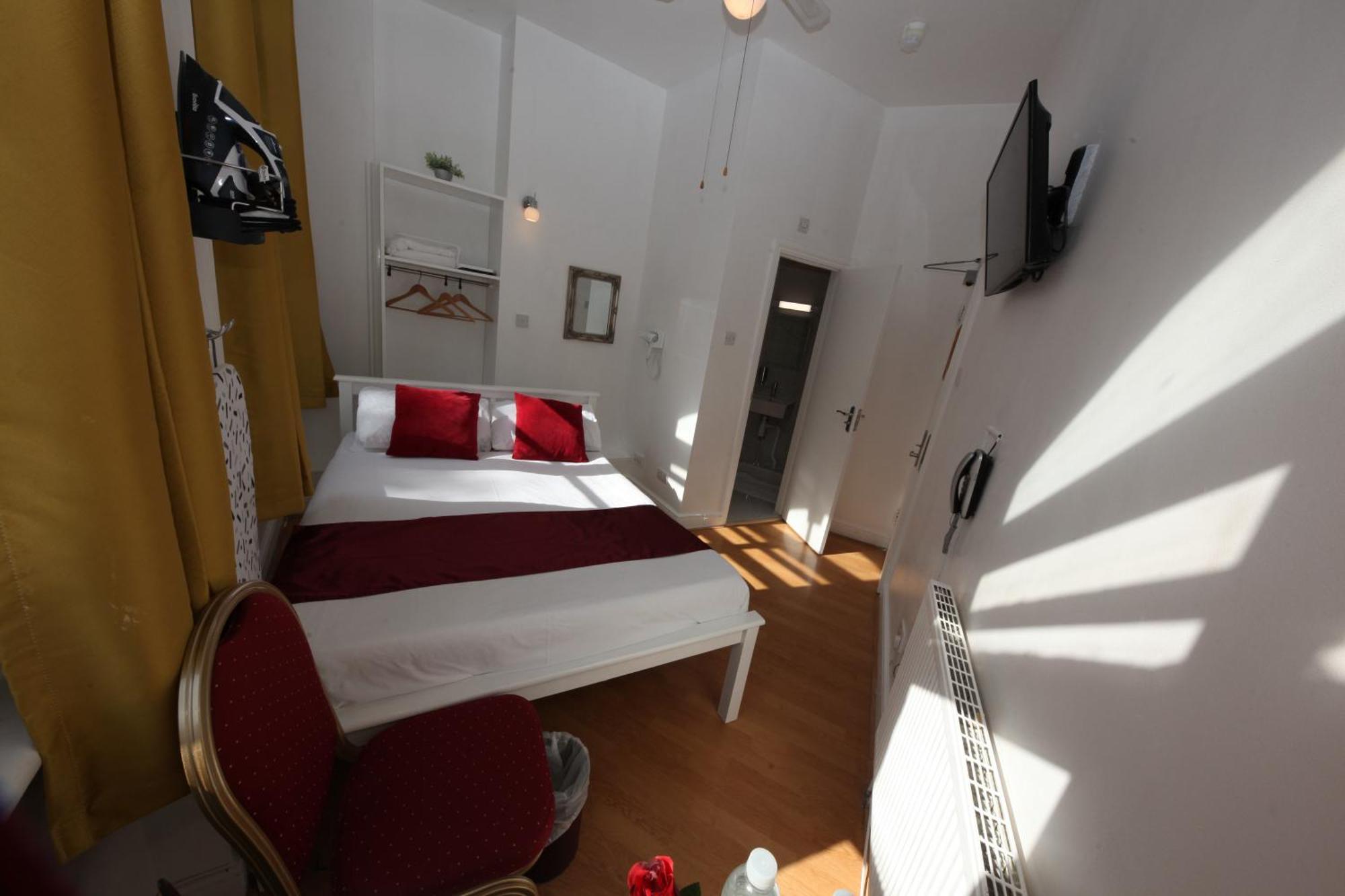 City London Hotel Hotell