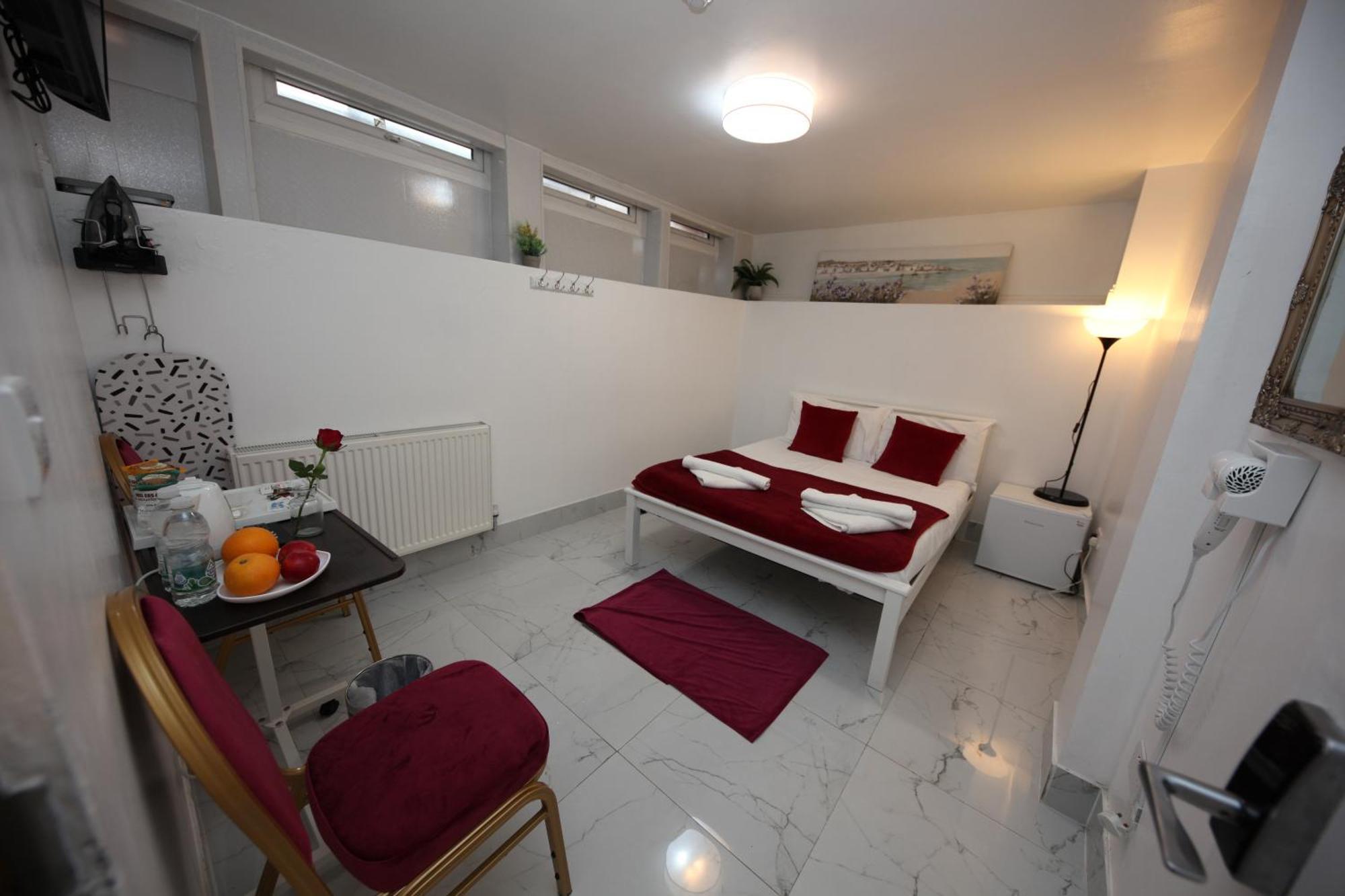 City London Hotel Hotell 3*