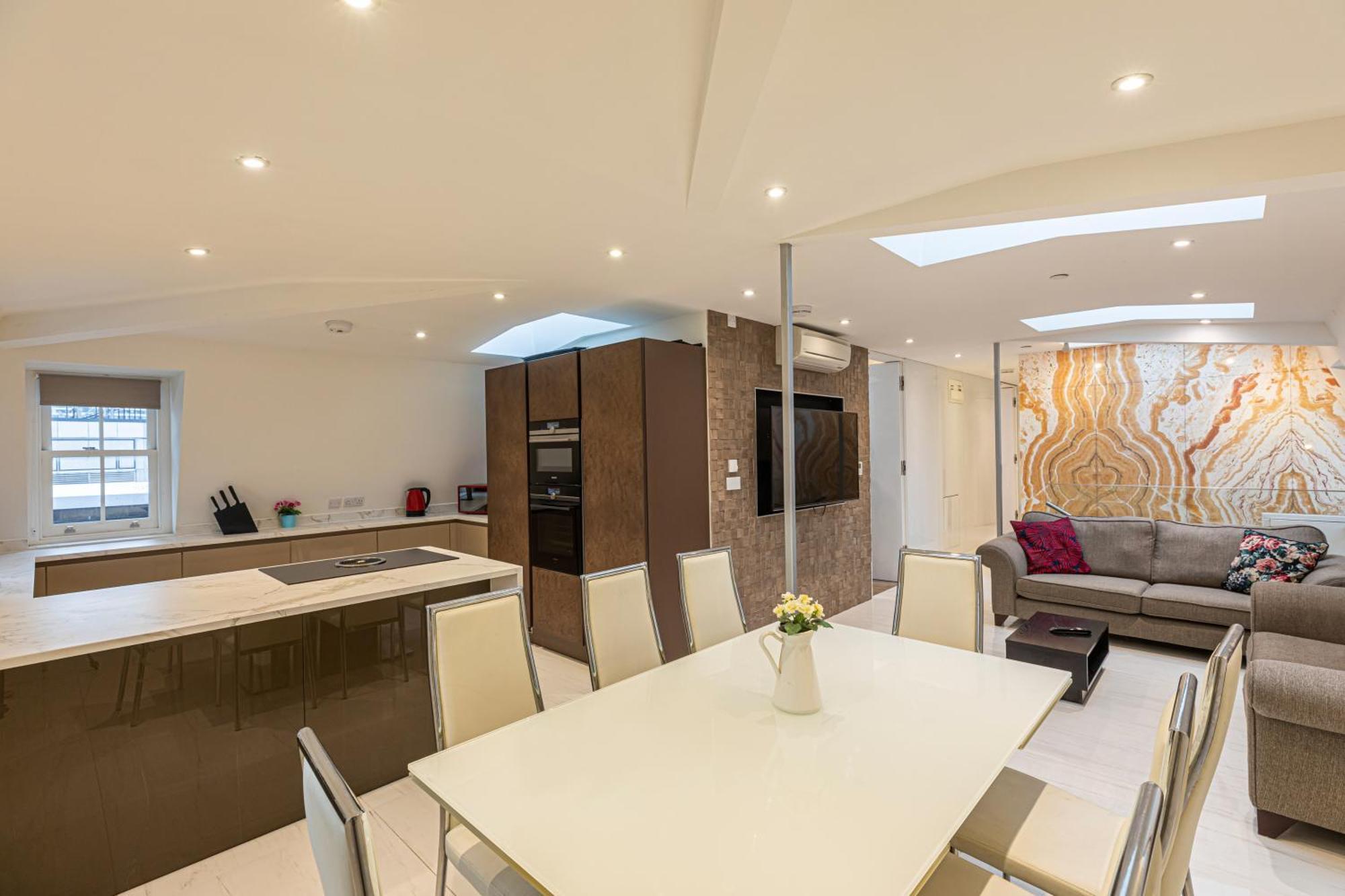 Marylebone Apartment *