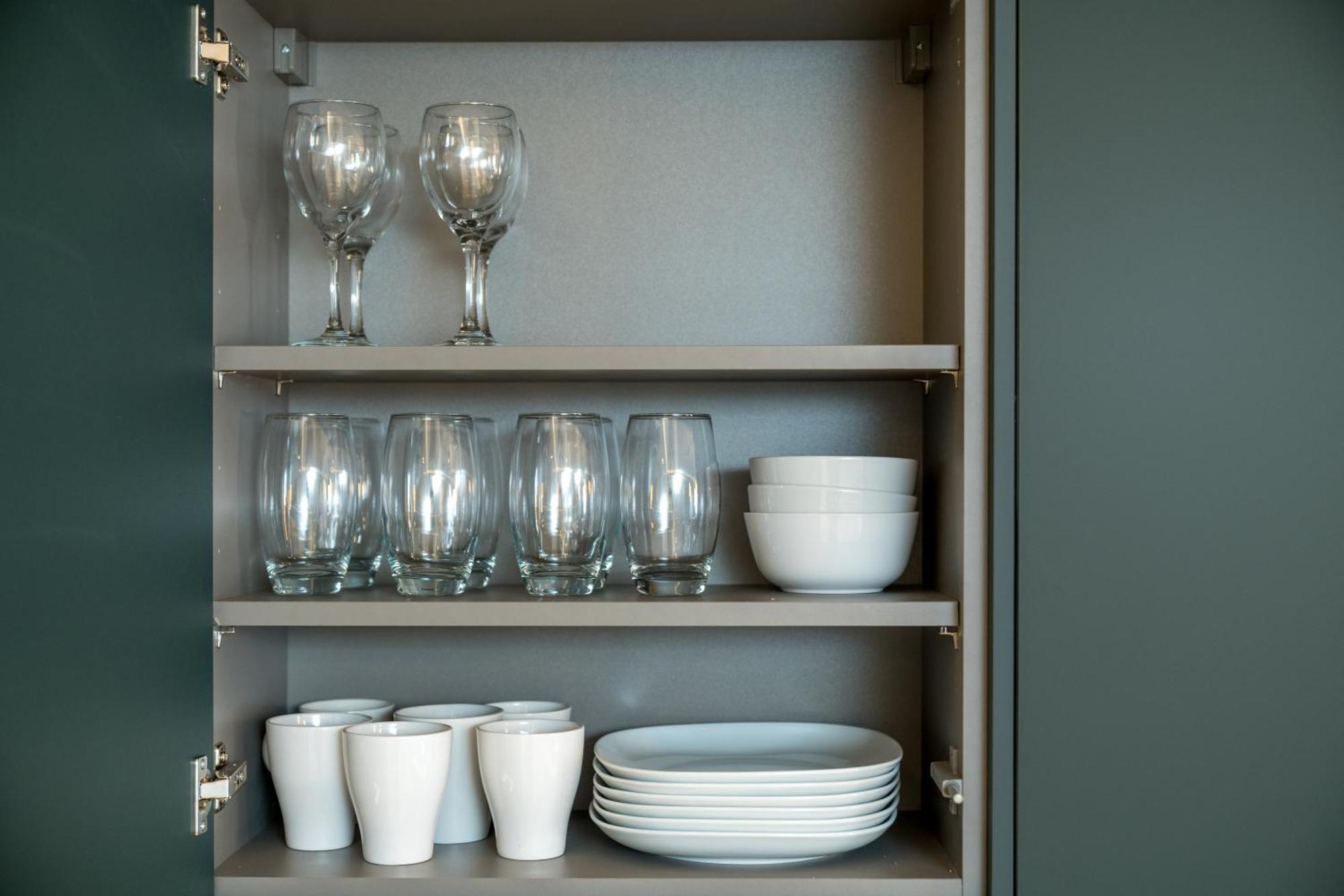 Apartamento Skyvillion - Cozy Large 4 & 1 Bed In Enfield, Mins To Tube Station, Free Wi-fi *