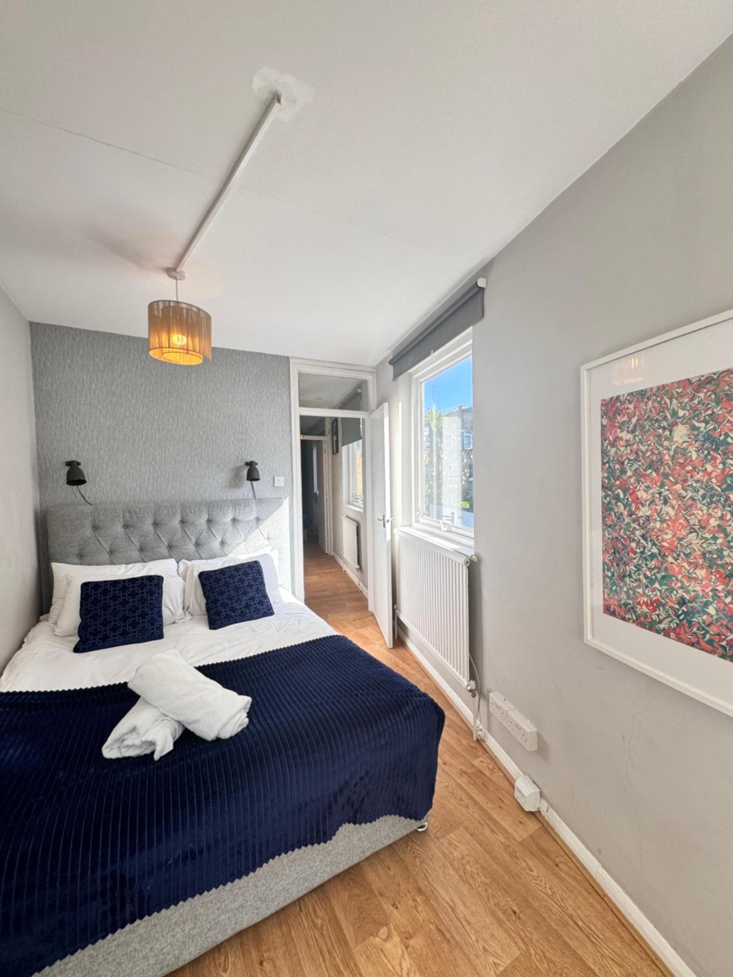 Holiday home Kensington 2 Bedroom House-big Living Area And Kitchen-harrods-national History Museum-hyde Park-near 2 Underground Lines *