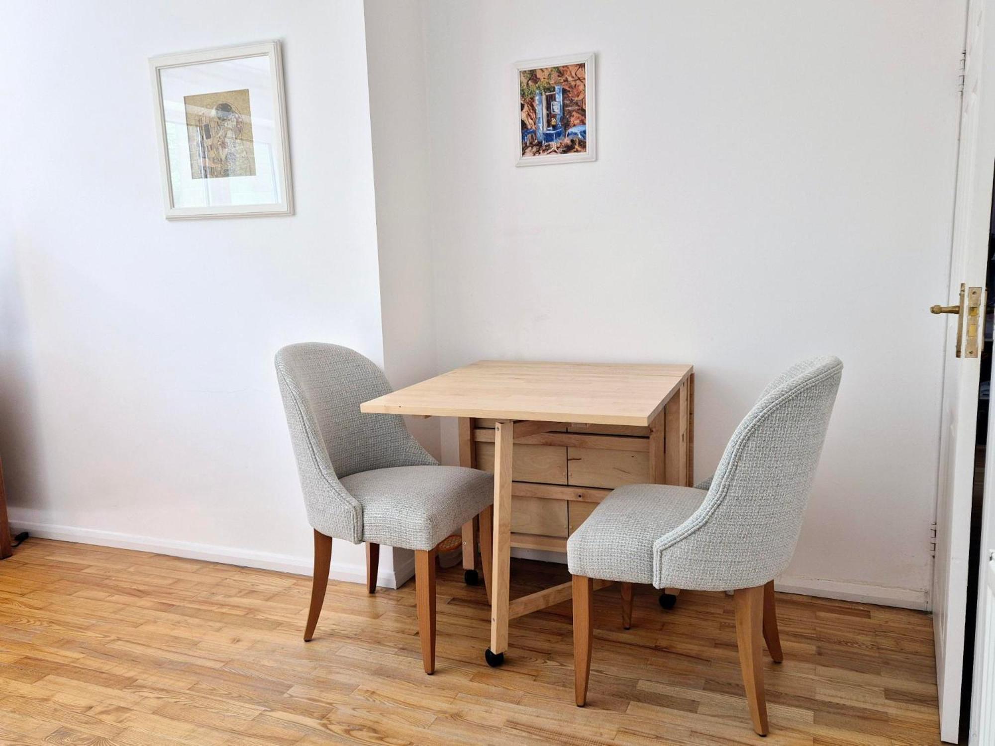 One Bedroom Flat In St Johns Wood *