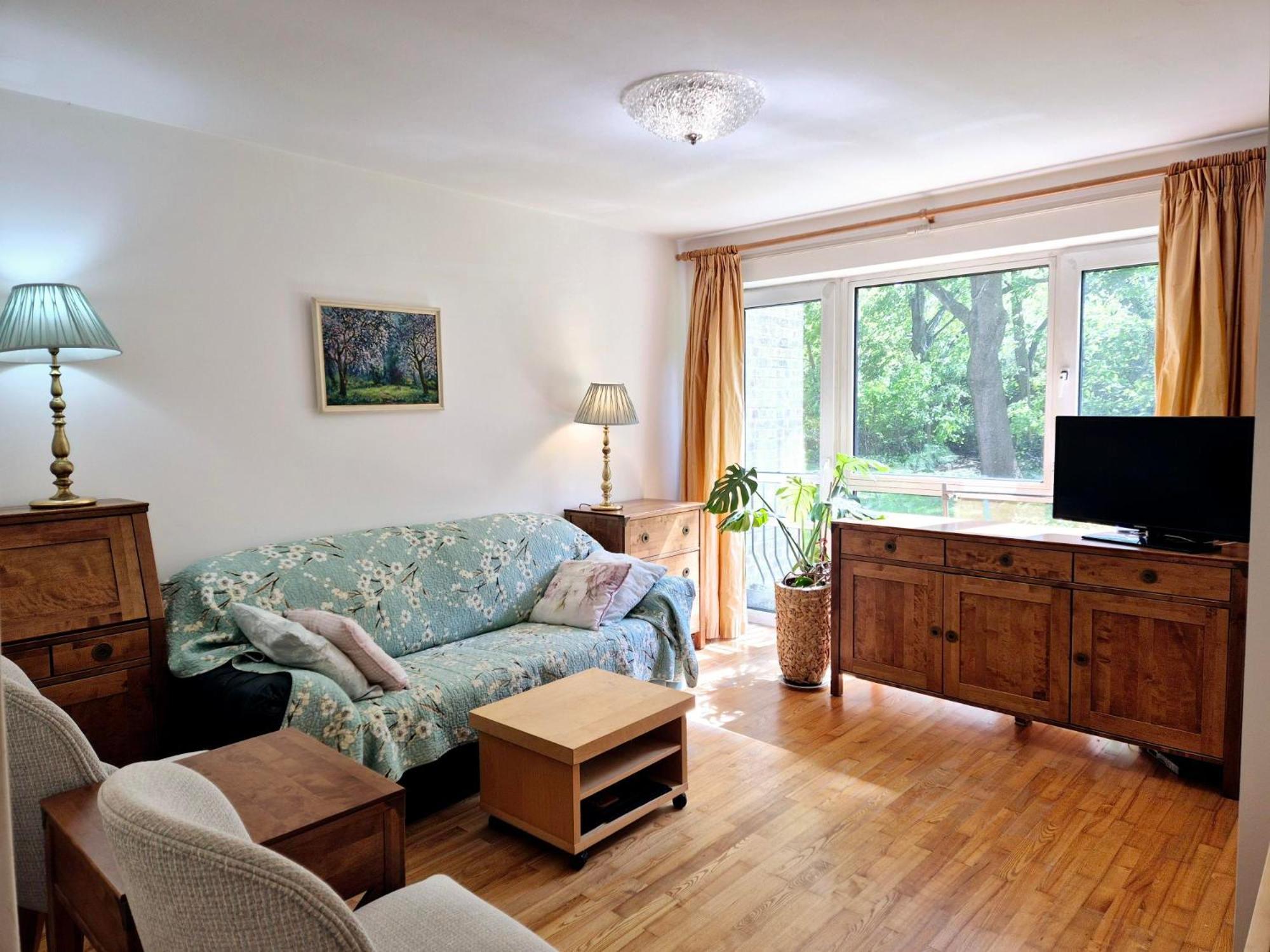 One Bedroom Flat In St Johns Wood Apartment London