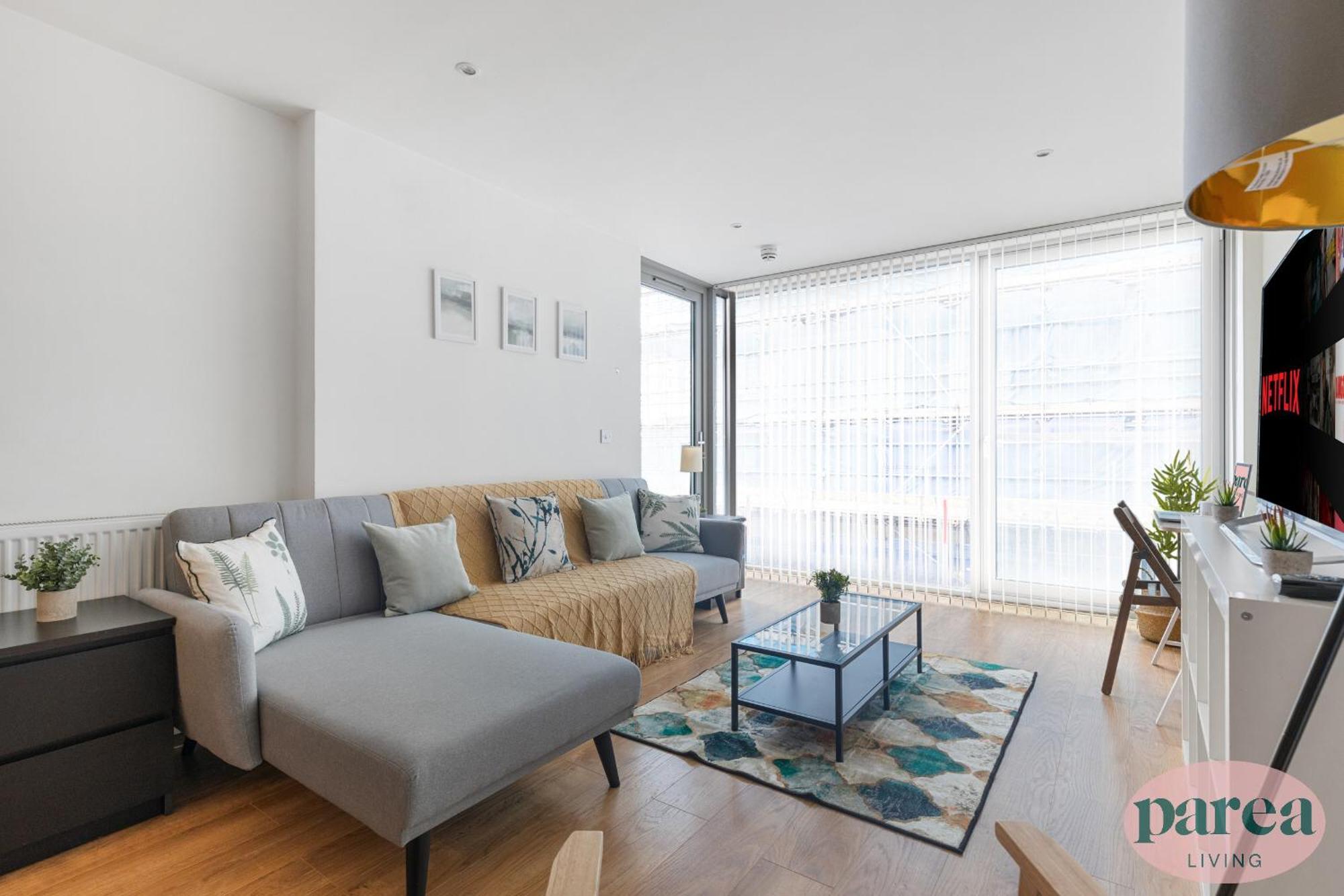 Leilighet Parea Living - Colorful North With Balcony Views