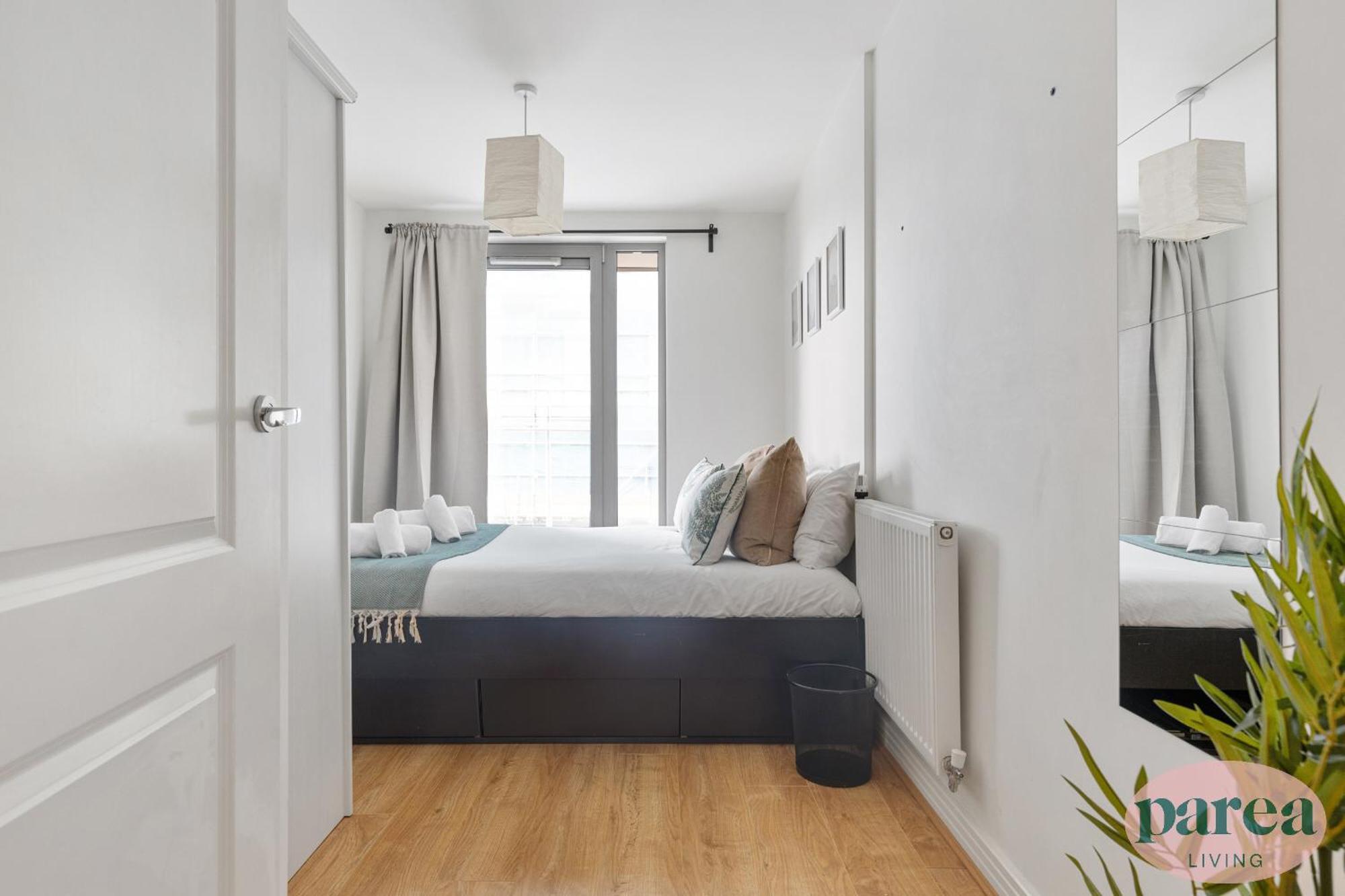 Parea Living - Colorful North With Balcony Views Leilighet