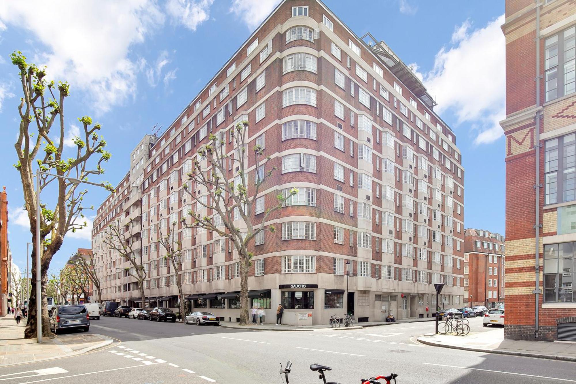 Chelsea Cloisters Studio By Eagle Apartment *