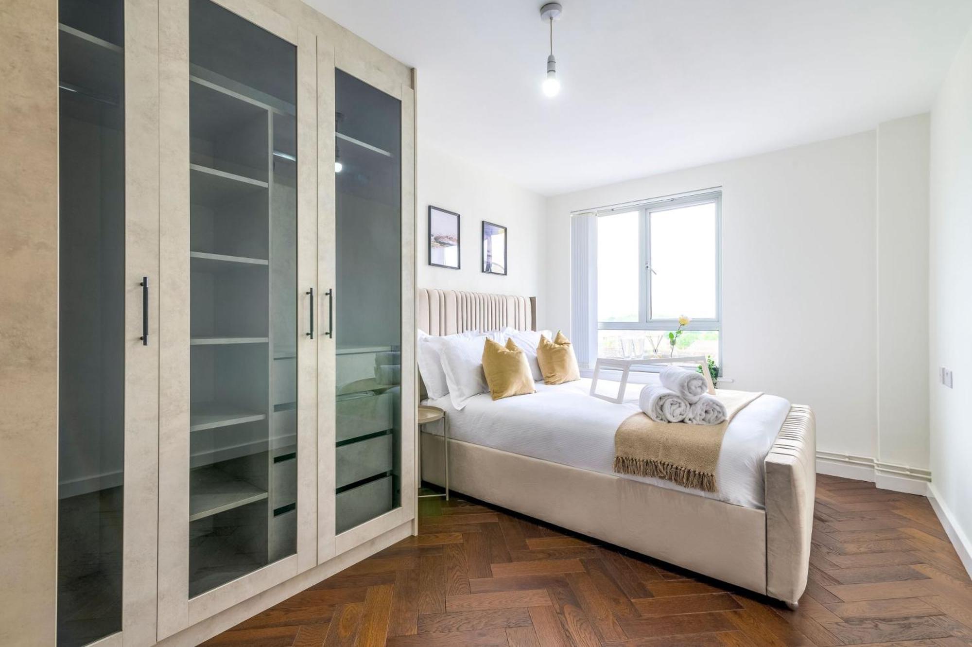 Apartment Warm 2-bed Flat By Livestay Short Lets & Serviced