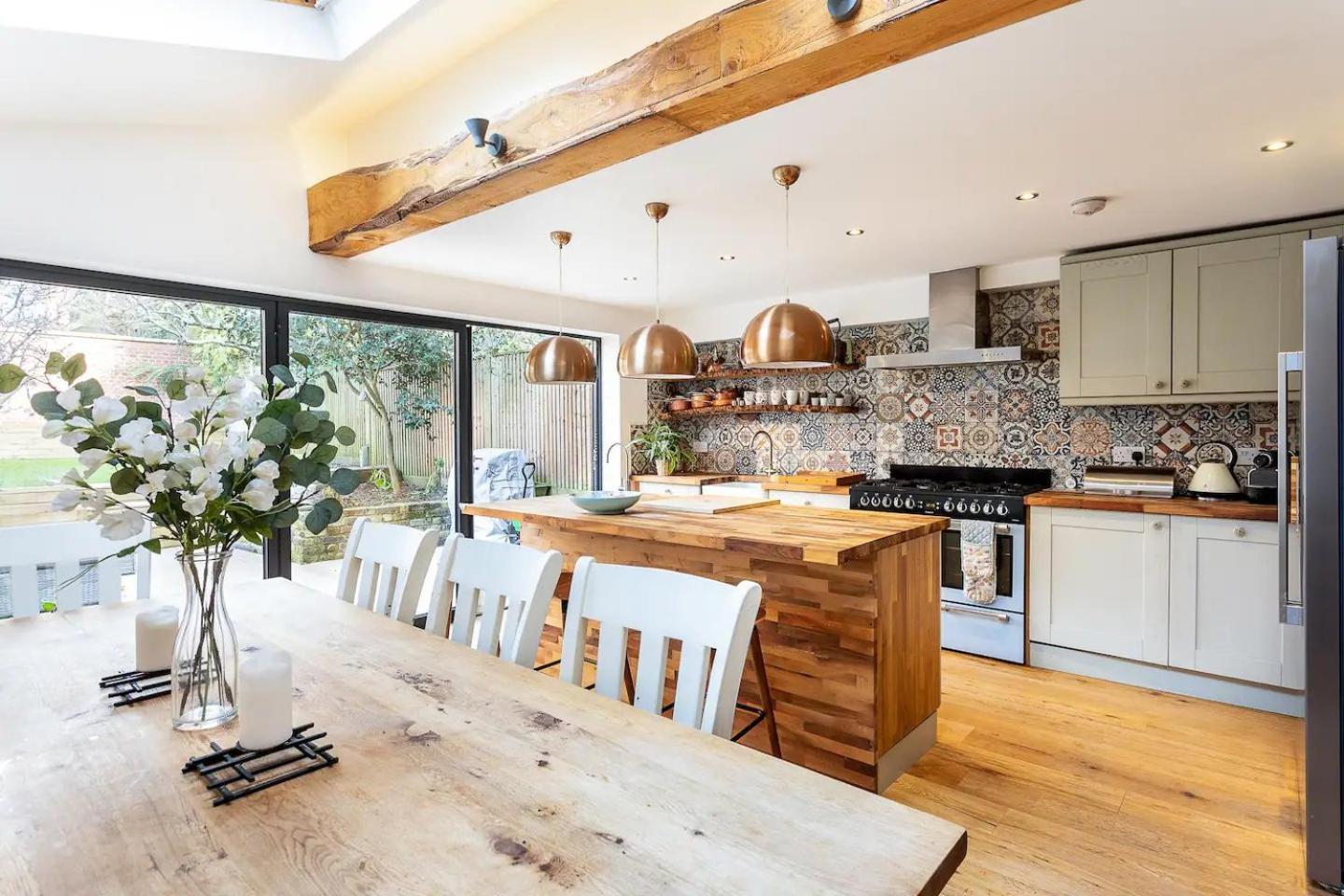 Ferienhaus Pass The Keys Spacious Camberwell House 30min Bus