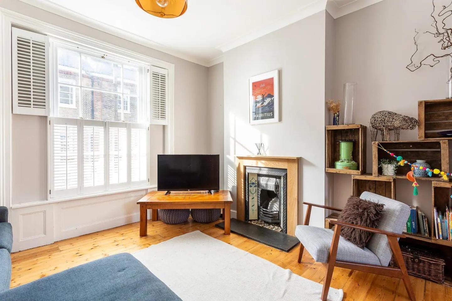 Ferienhaus Pass The Keys Spacious Camberwell House 30min Bus *
