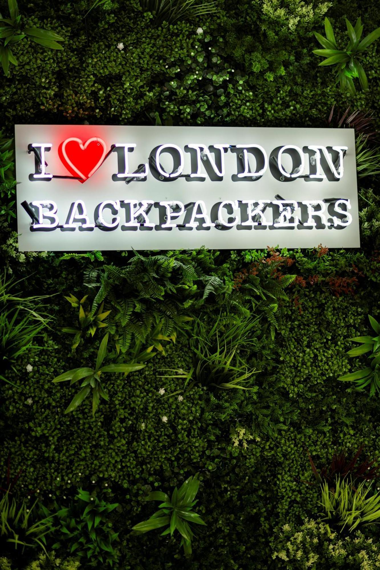 Hostal Backpackers Youth 18 - 35 Years Old Only *