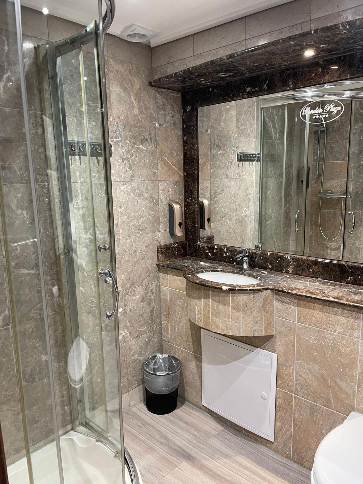 Msk Superior Hotell London