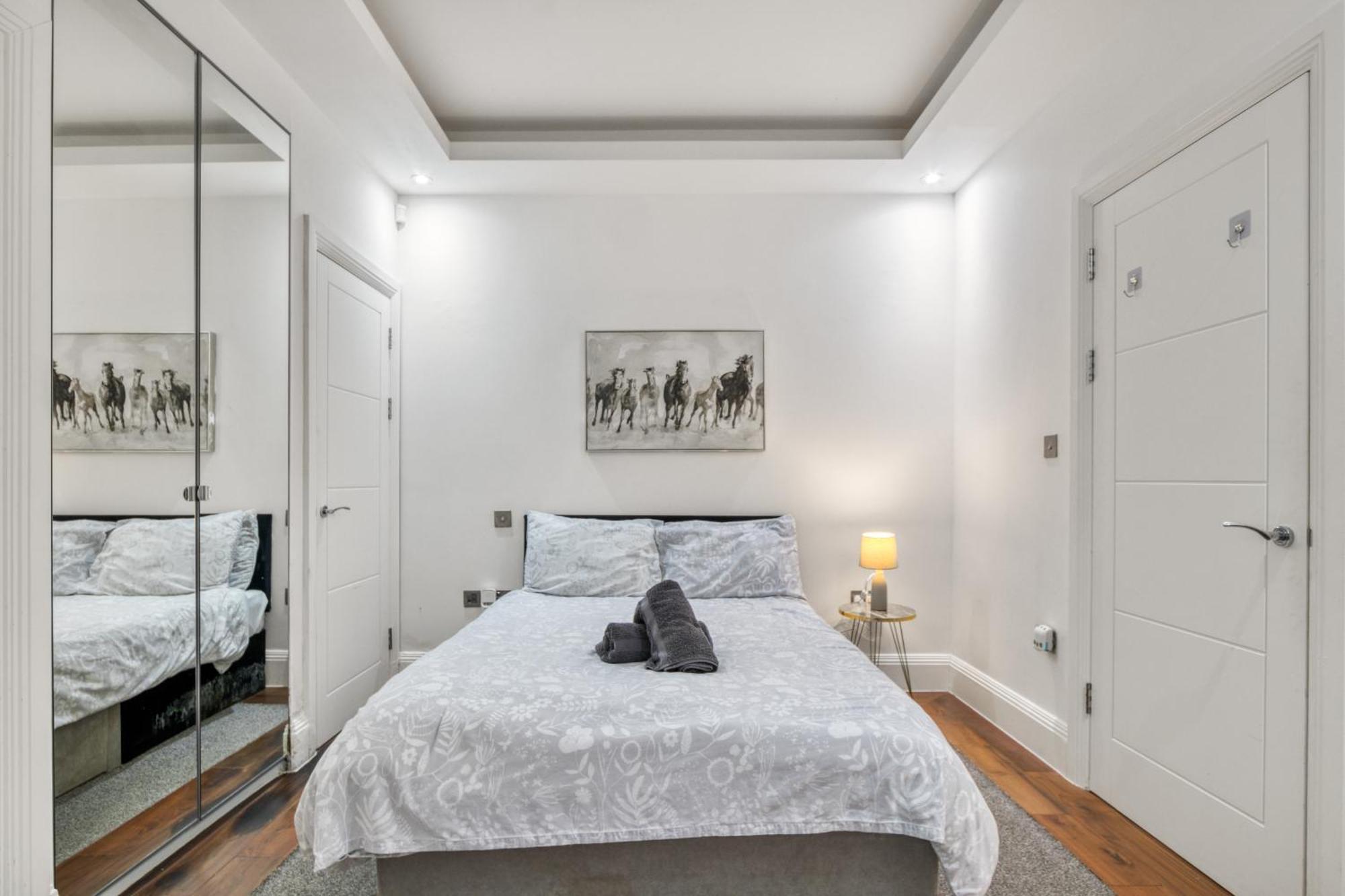 2 Bed 2 Bath Balcony View Wimbledon Tennis Ferienhaus London