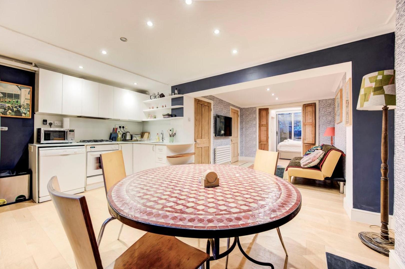 Leilighet Guestready - Lower Ground Classic Near The Oval London