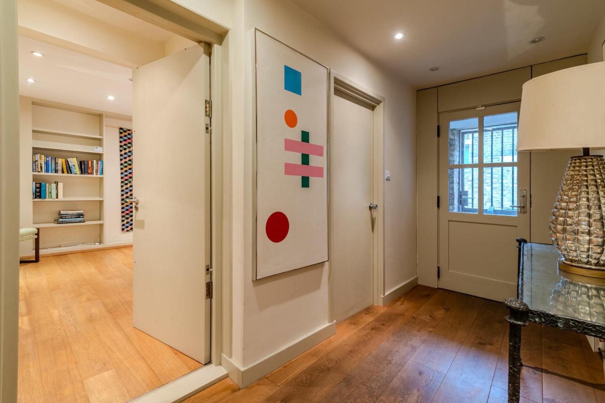 Beautiful Three Bedroom House In West Holiday home