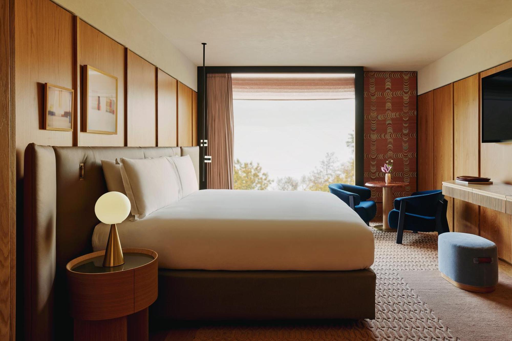 The Emory, Maybourne Collection Hotell