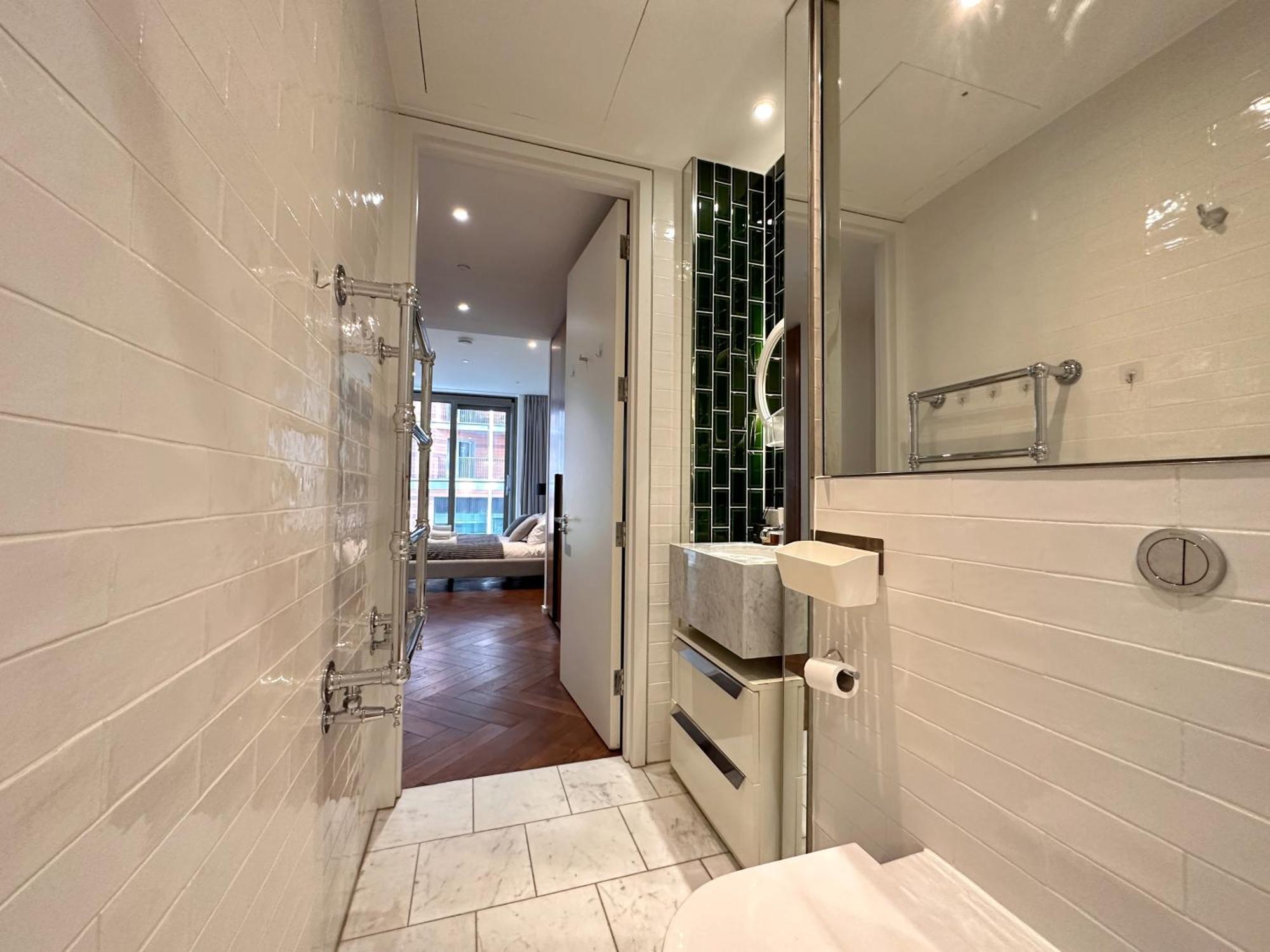 Leilighet Luxury 2bed 2bath In Nine Elms In Modern Development London