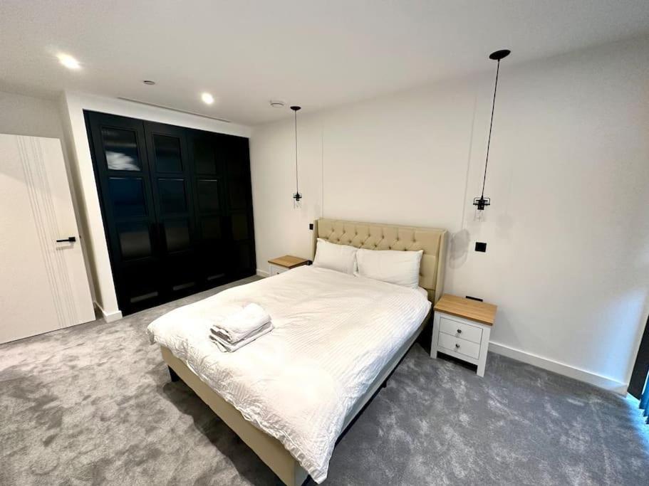 A Luxury Flat Near Tower Bridge Apartment London