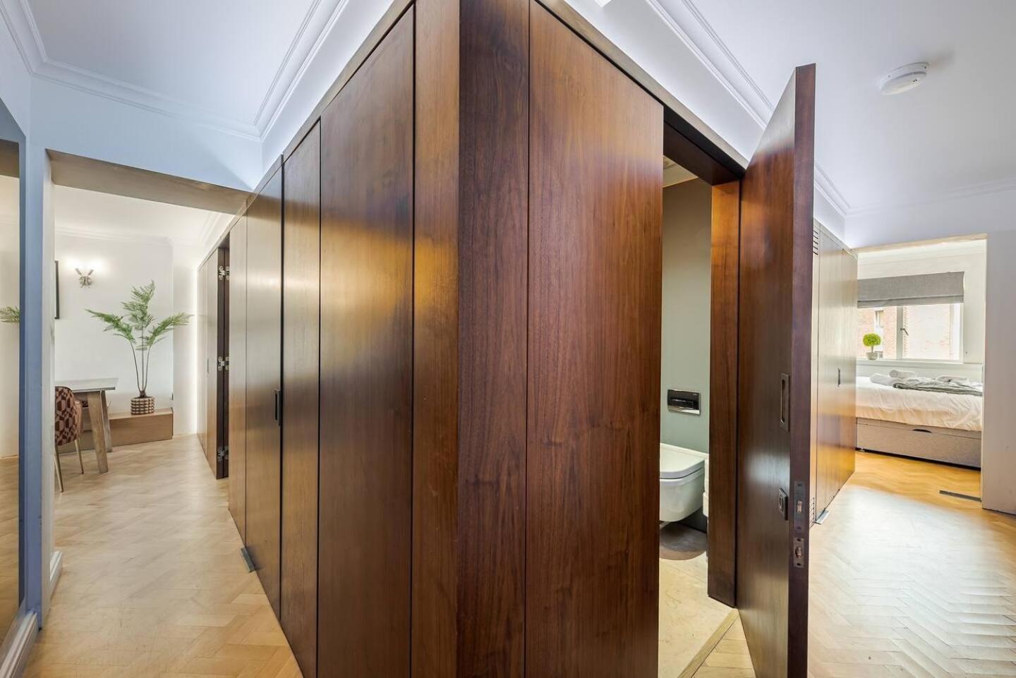 Charming 2 Bed Flat In Knightsbridge Balcony View Of Harrods Leilighet