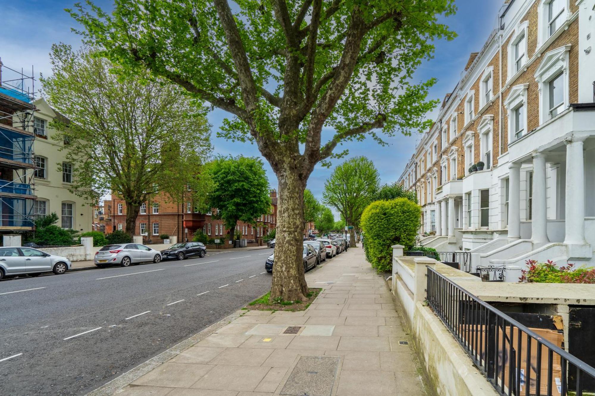 Apartment Charming With 2 Bedrooms London