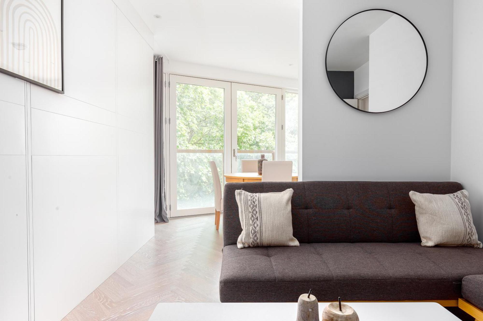 The Islington Apartment *