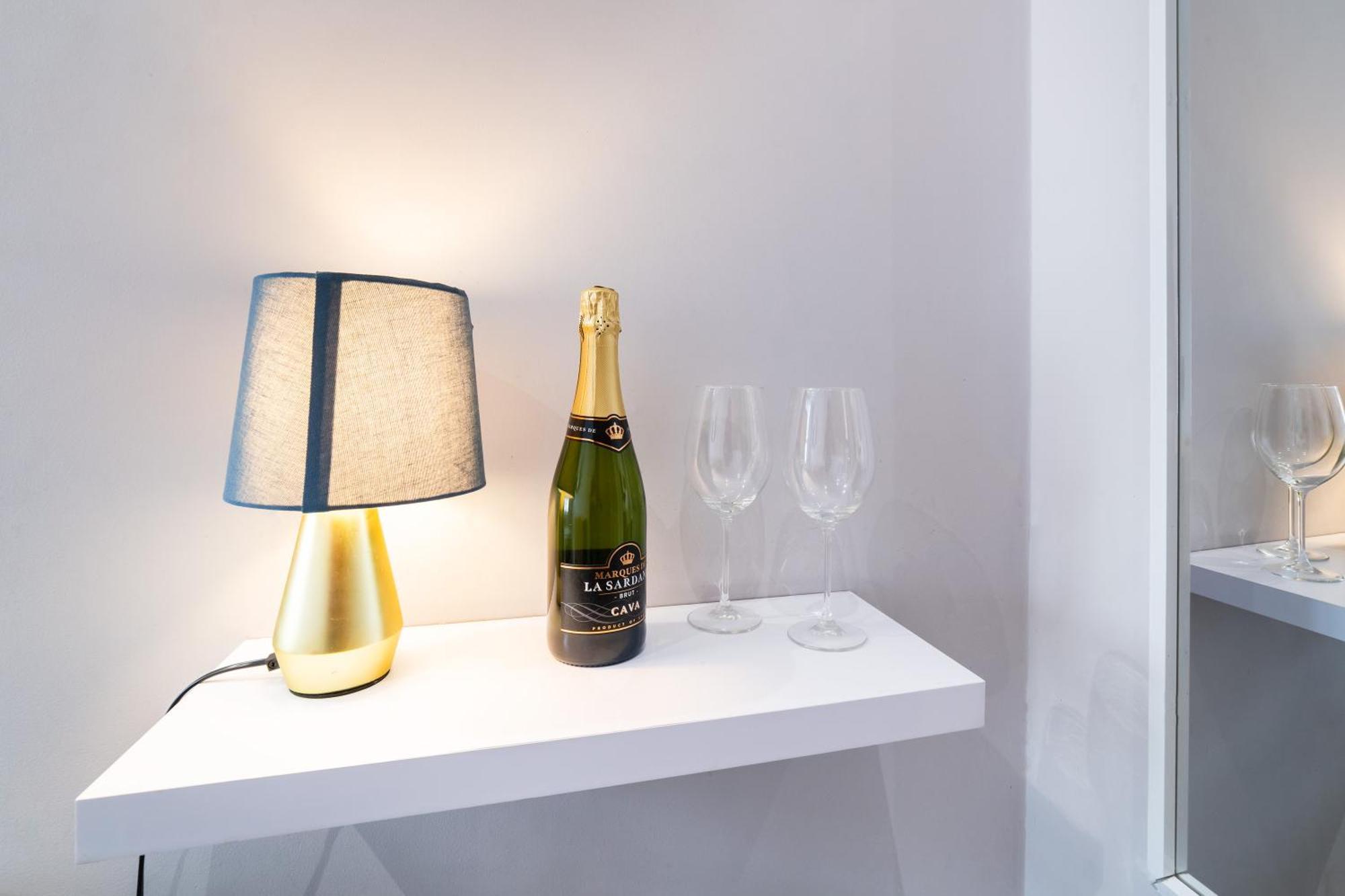Vakantiehuis Luxury 6 Bedroom House In Star Street Londen
