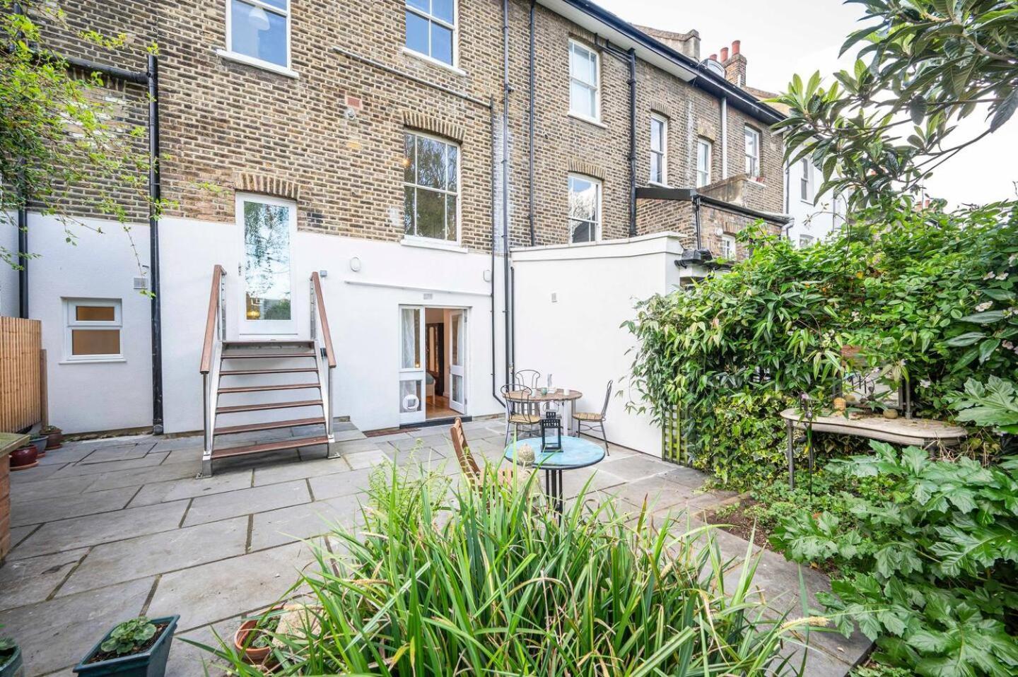 Spacious 20min To Bridge Pass The Keys Apartment *
